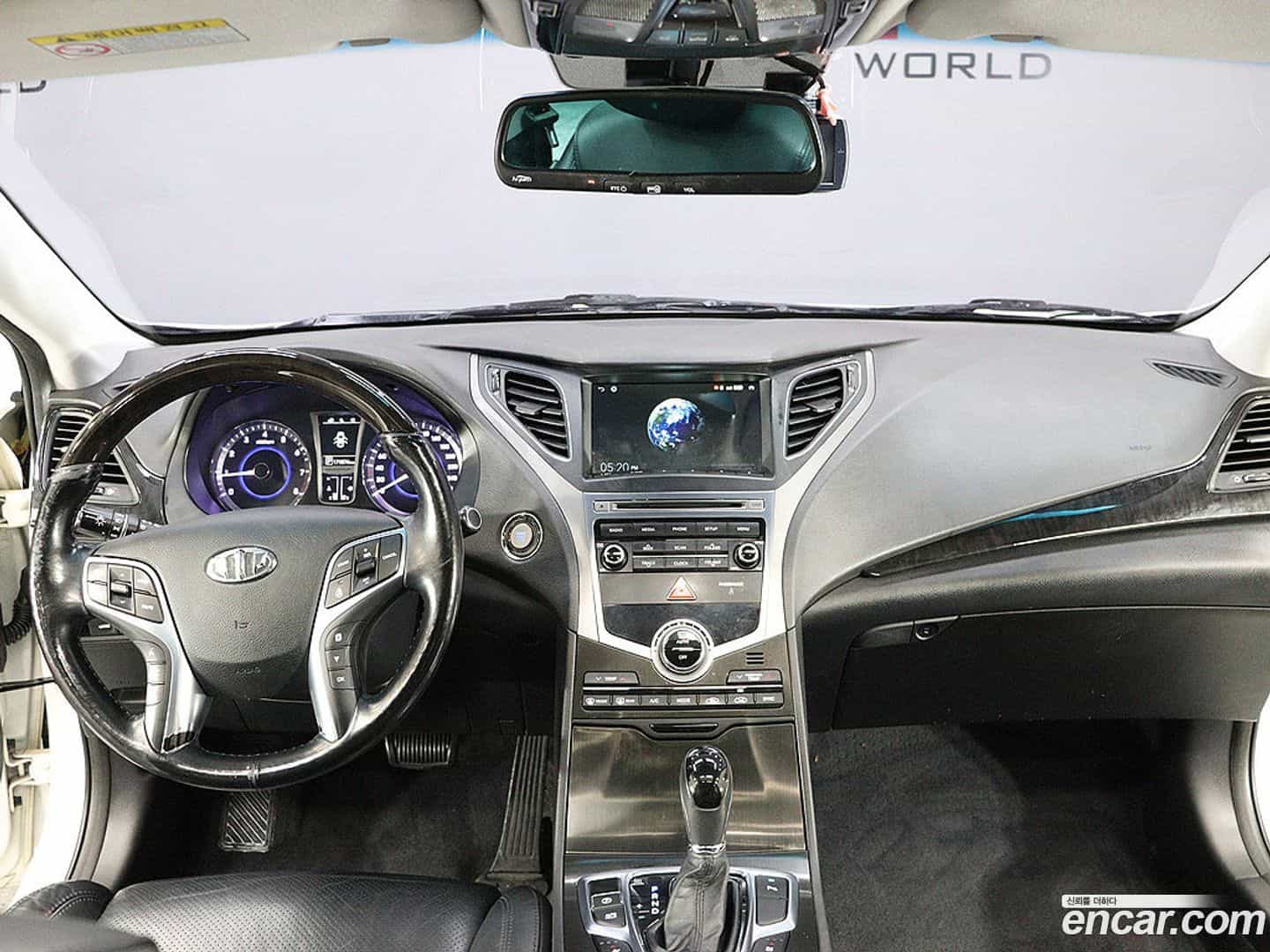 Grandeur Hyundai 2014.8-INNER-007