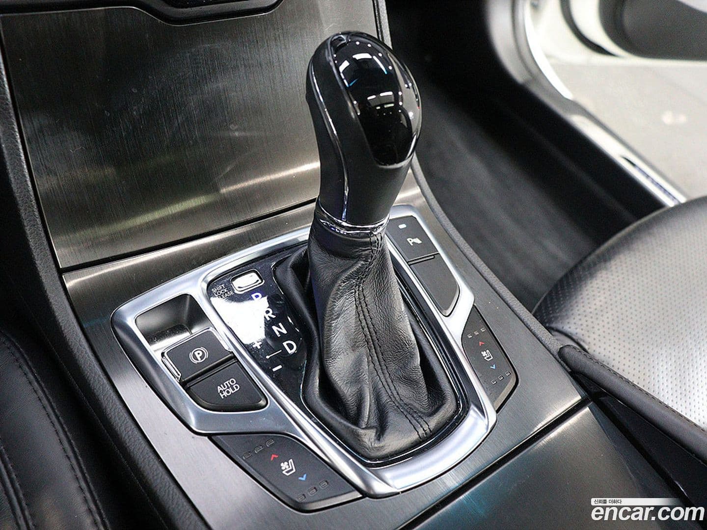 Main__Slider__Photo:Grandeur Hyundai 2014.8-8