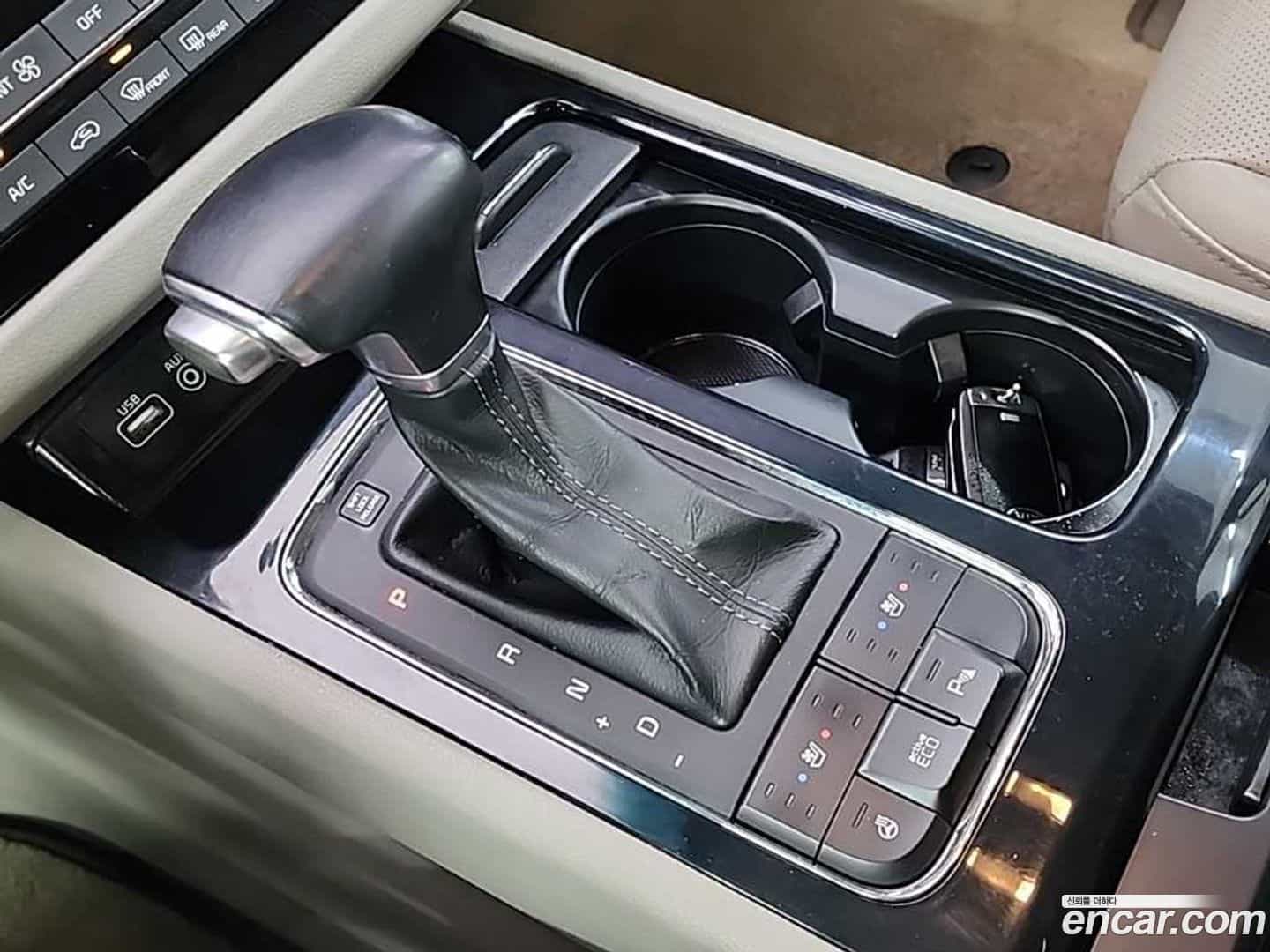 Canival Kia 2017.11-INNER-008