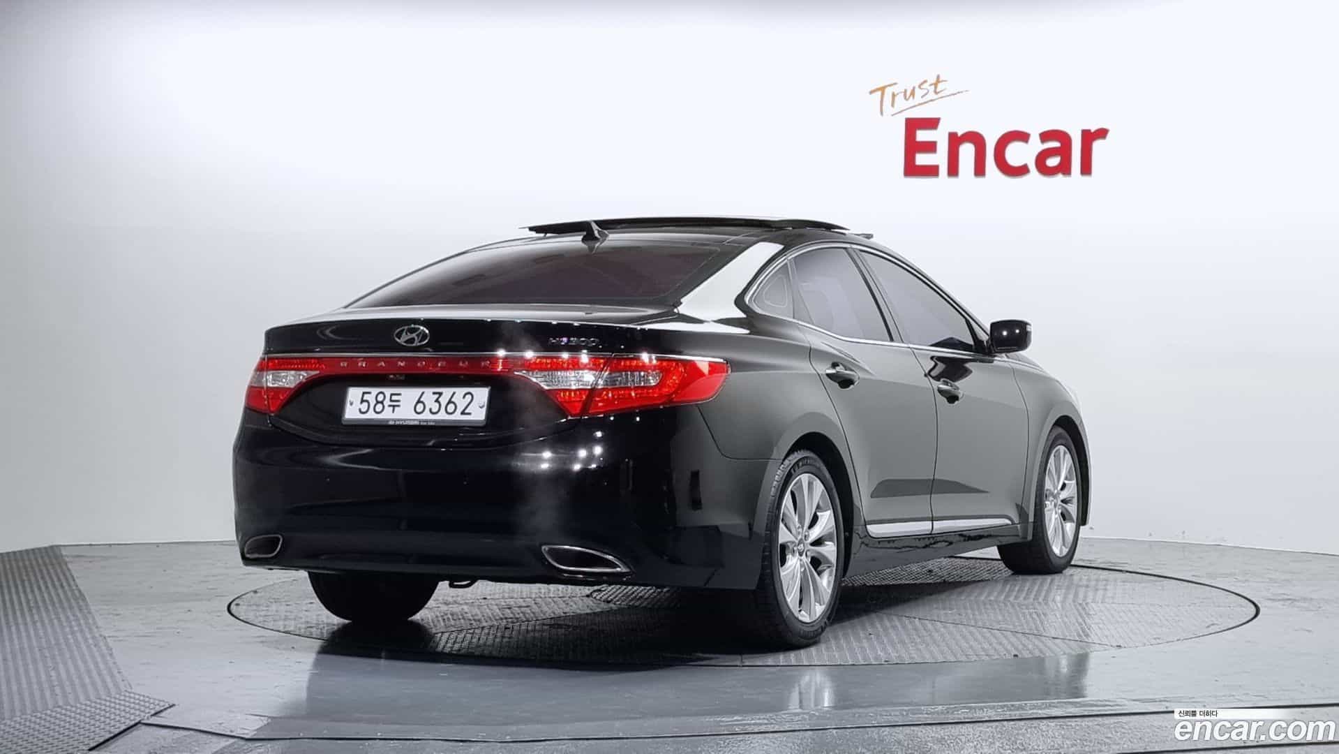 Grandeur Hyundai 2011.3-OUTER-002