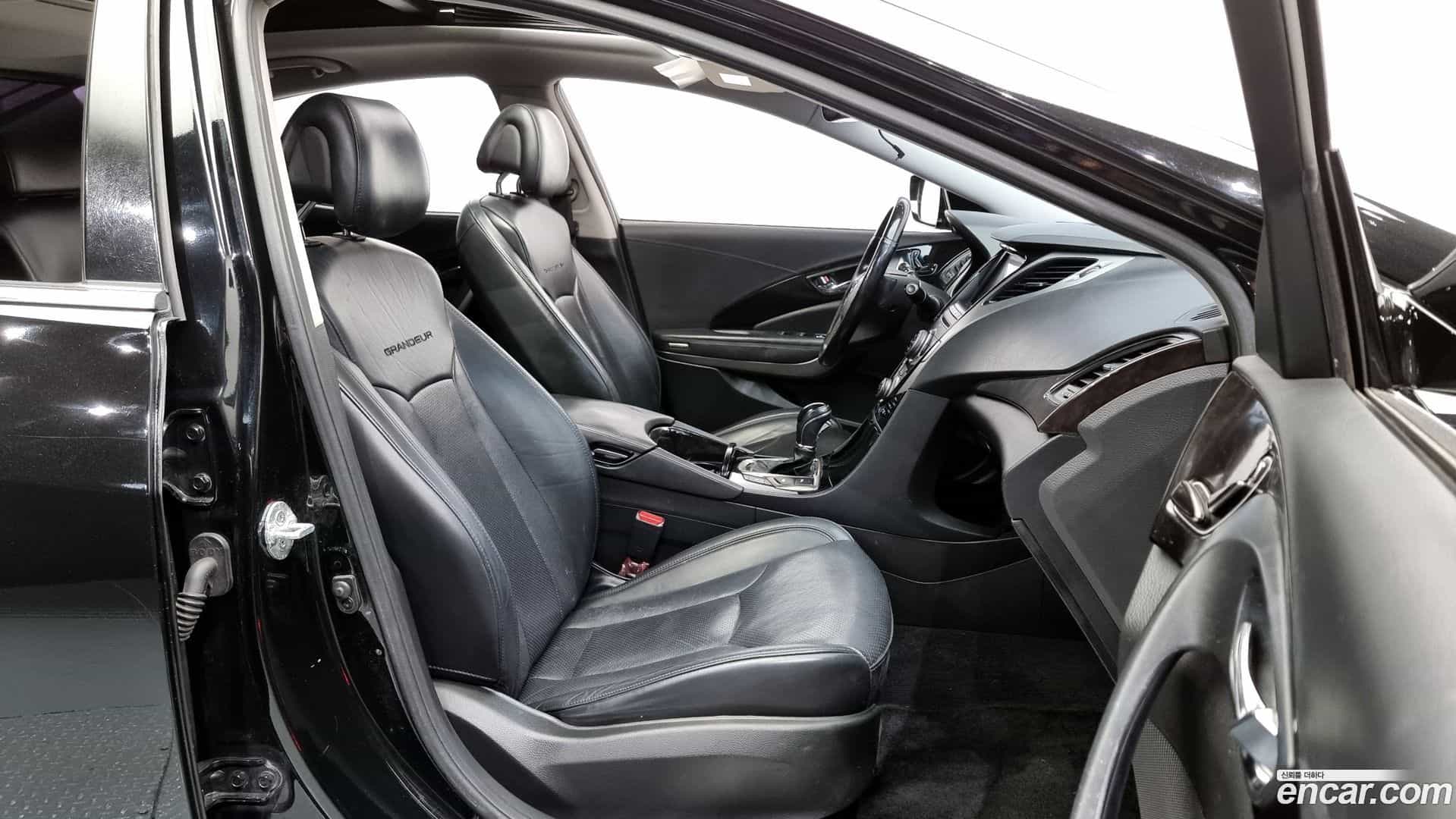 Grandeur Hyundai 2011.3-OPTION-015