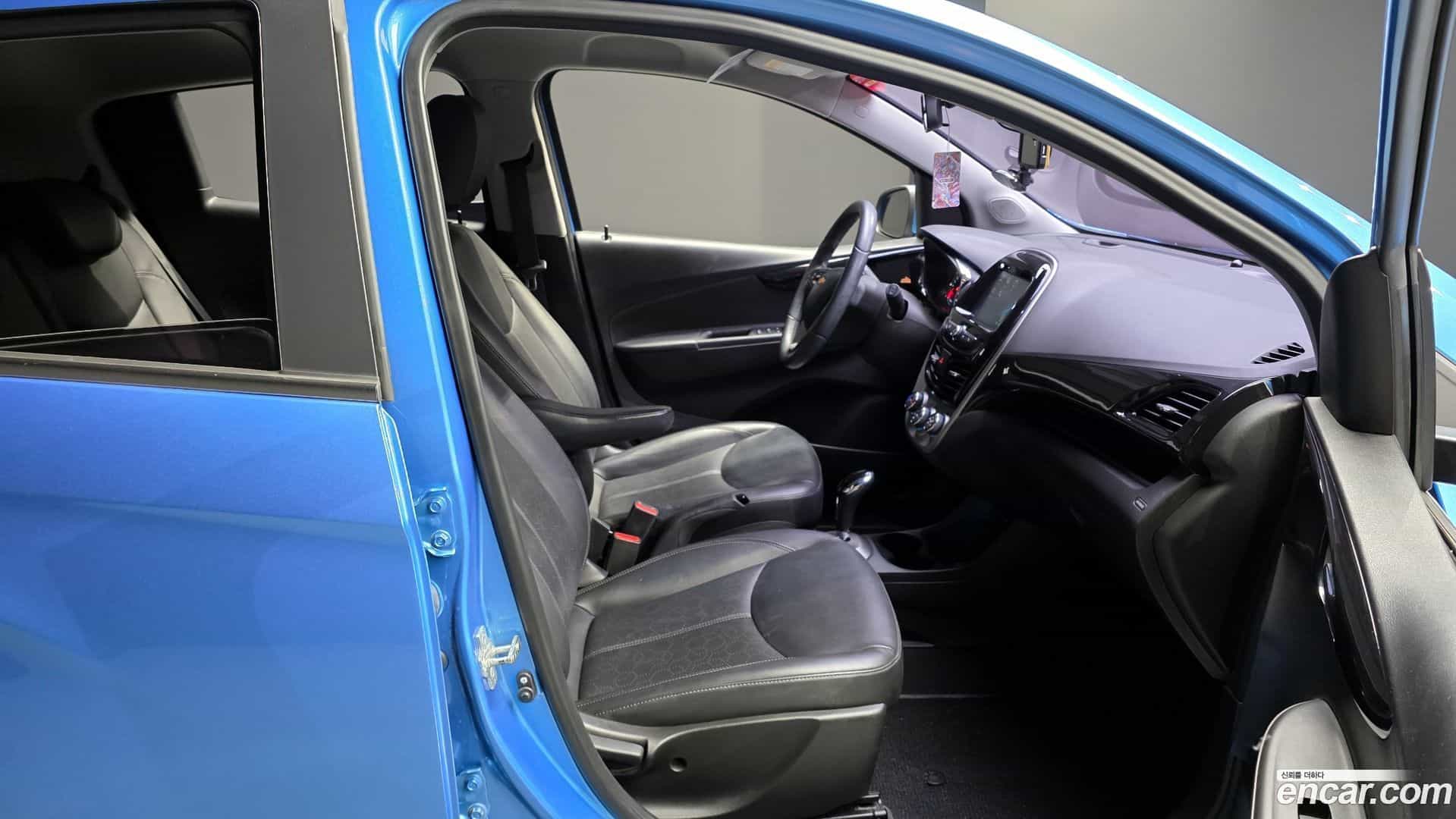 Spark Chevrolet 2015.11-INNER-010