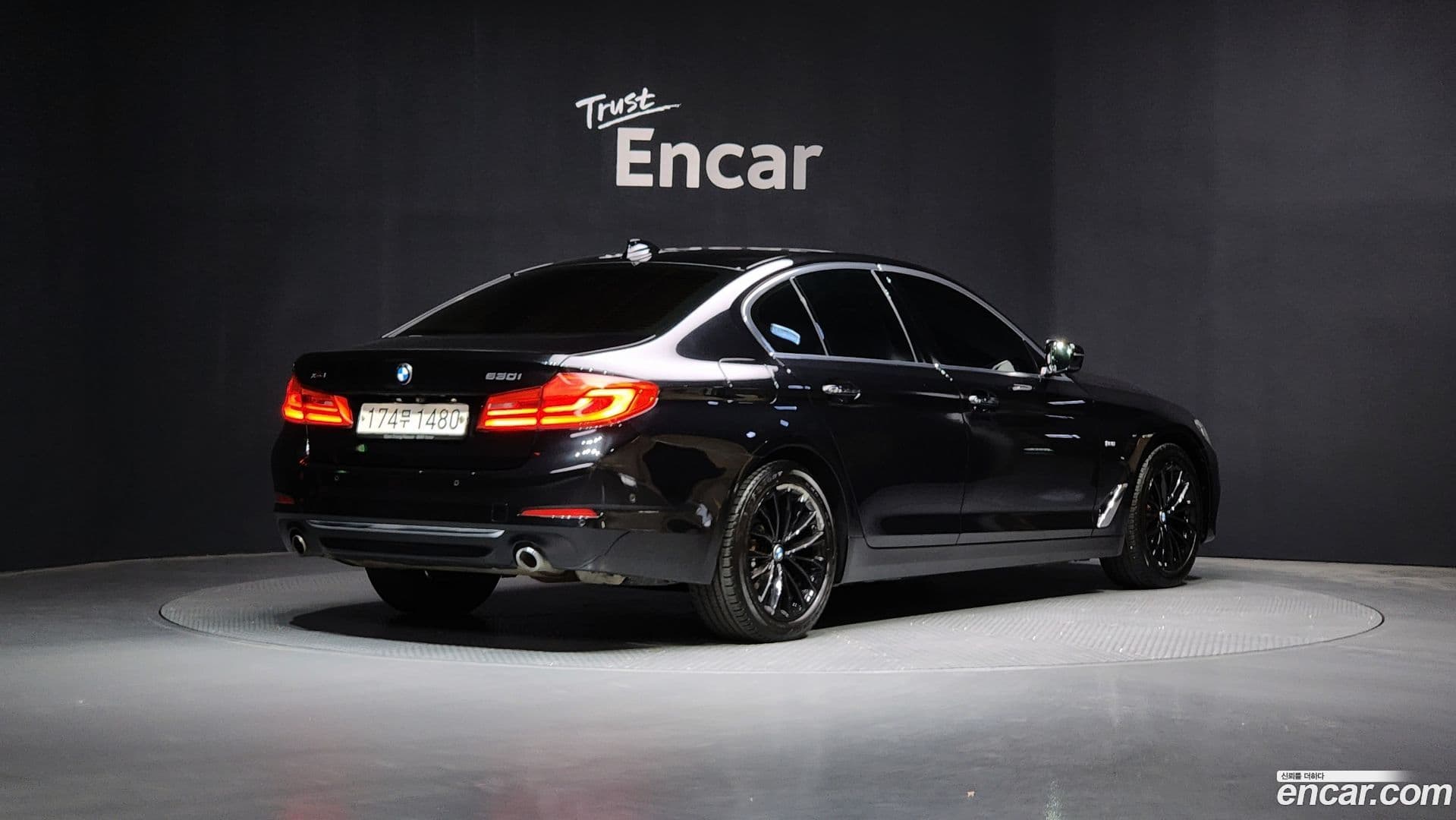 Main__Slider__Photo:5-Series BMW 2018.11-1