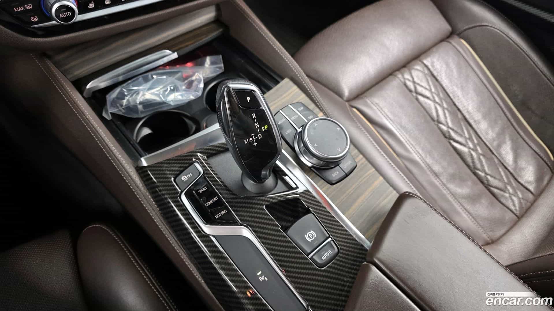 5-Series BMW 2018.11-INNER-009