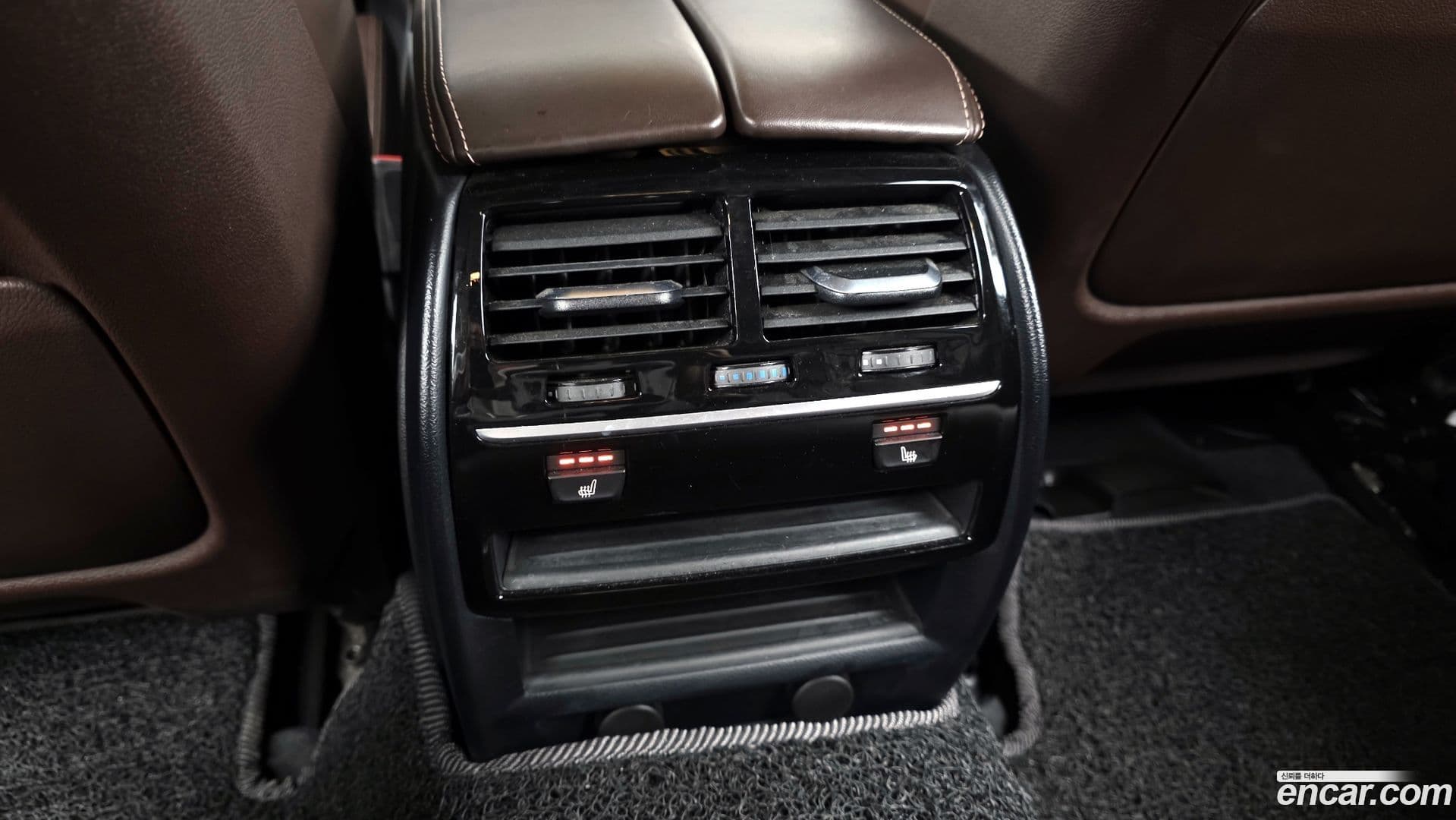 Main__Slider__Photo:5-Series BMW 2018.11-17