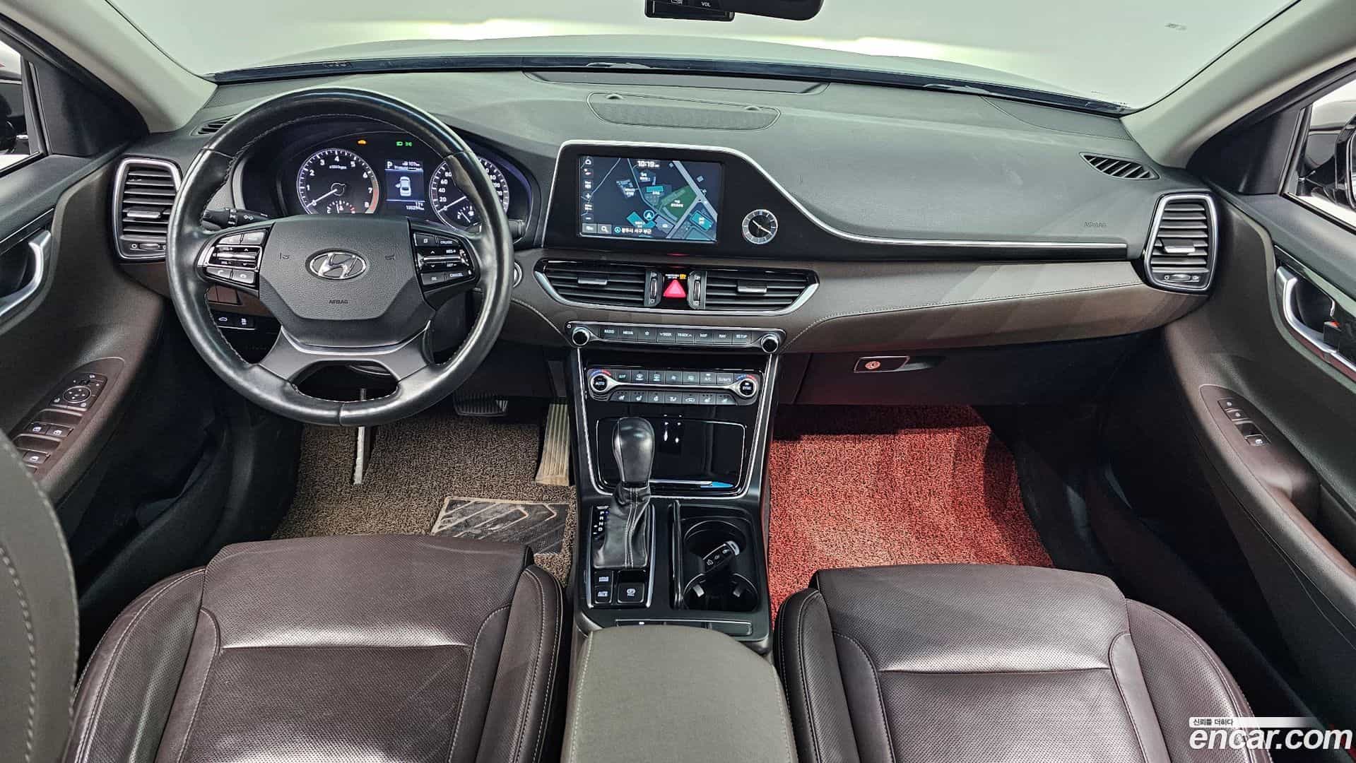 Grandeur Hyundai 2017.5-INNER-007