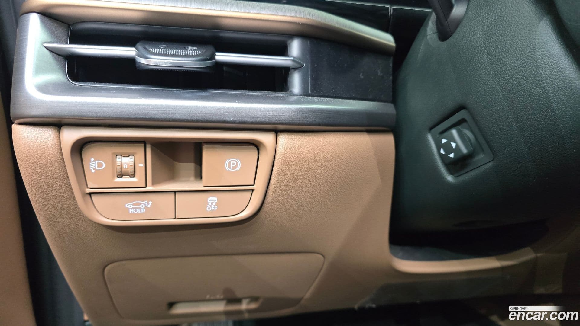 Main__Slider__Photo:Grandeur Hyundai 2023.4-17