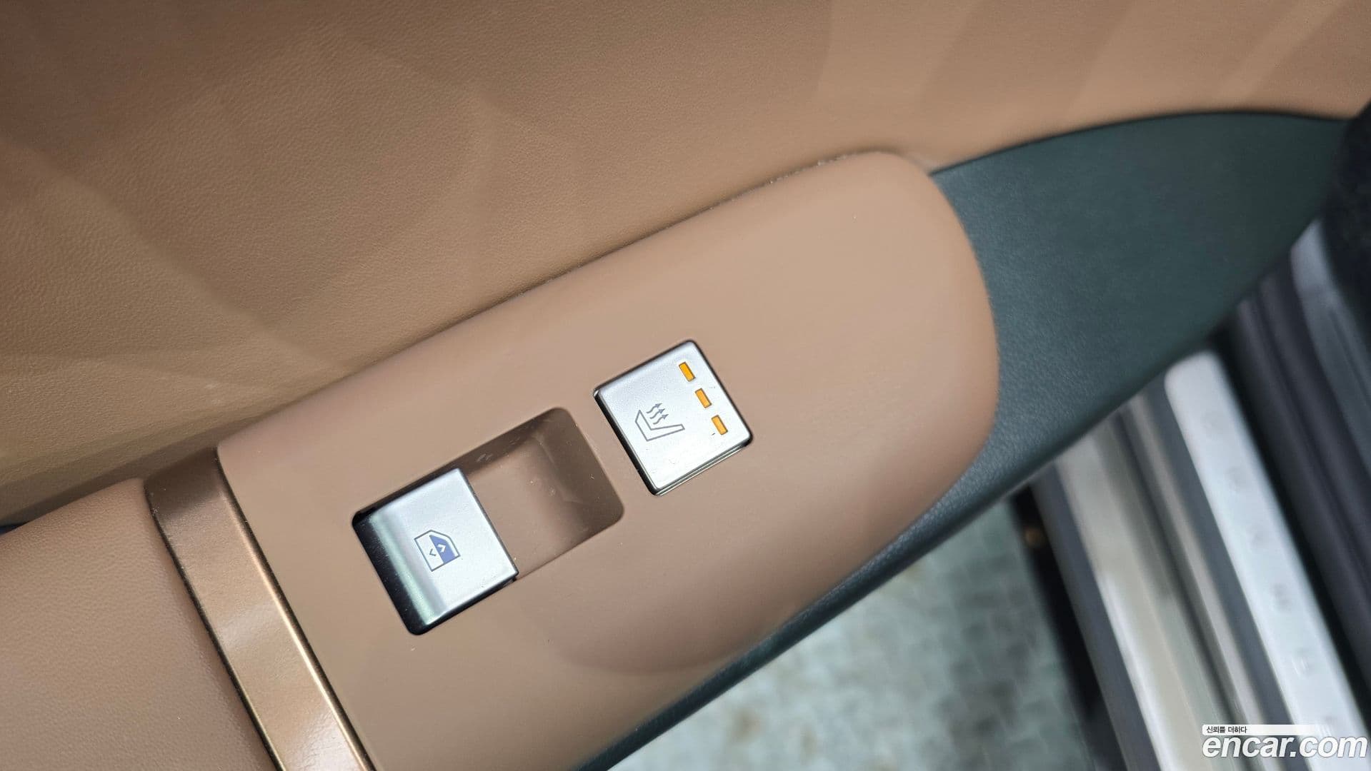 Main__Slider__Photo:Grandeur Hyundai 2023.4-18