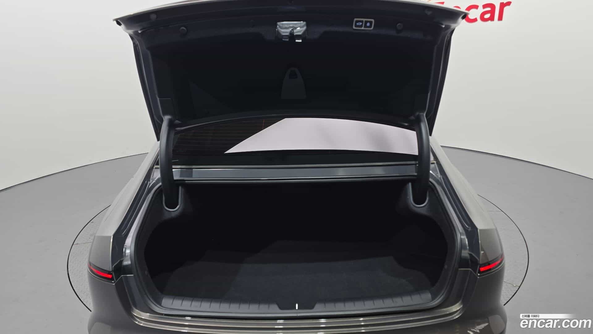 Grandeur Hyundai 2023.4-OPTION-024