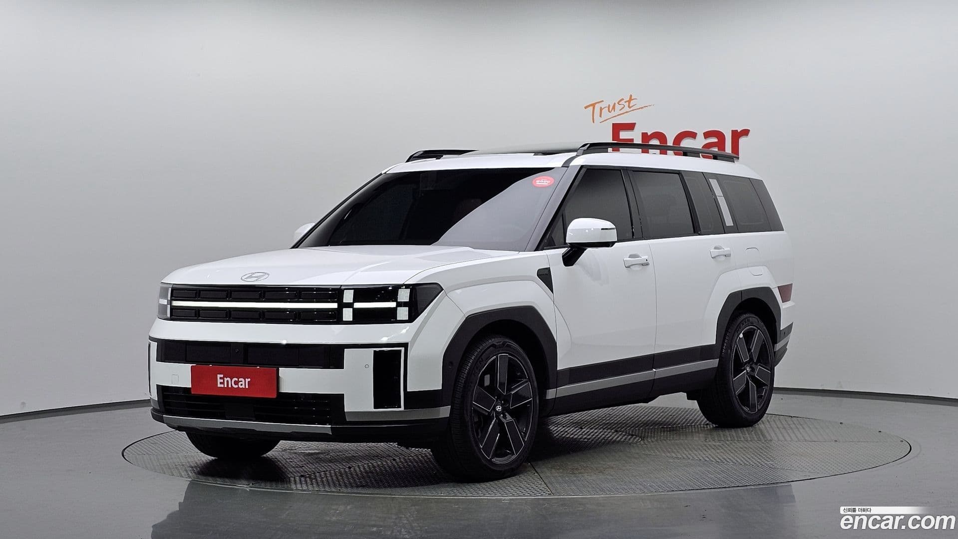 Main__Slider__Photo:Santafe Hyundai 2024.1-0