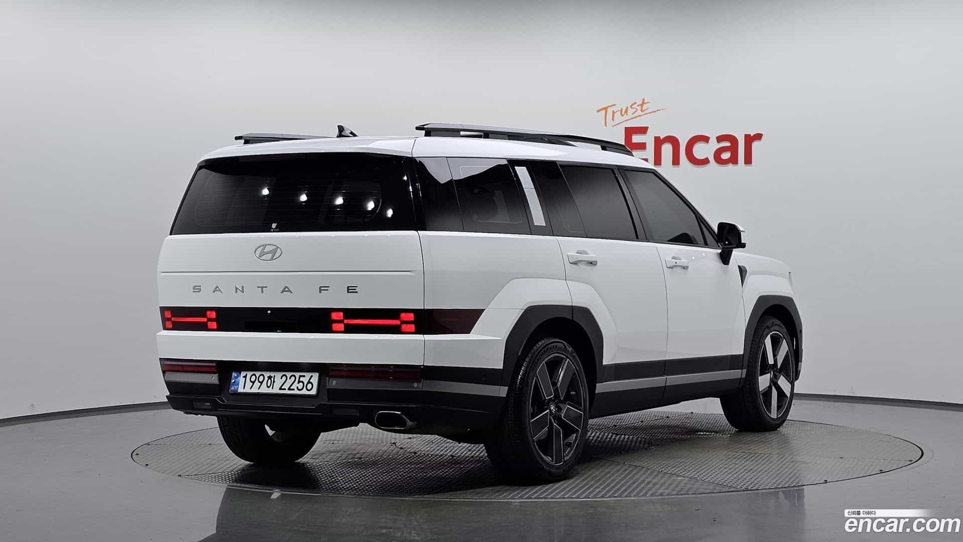 Santafe Hyundai 2024.1-OUTER-002