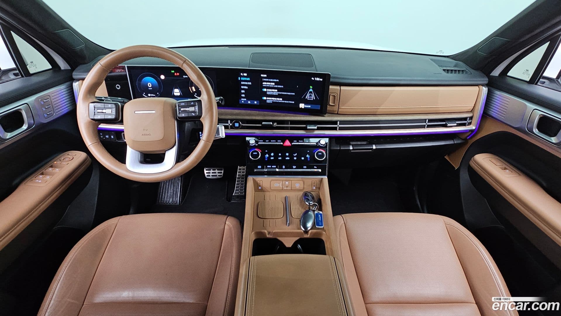 Main__Slider__Photo:Santafe Hyundai 2024.1-6