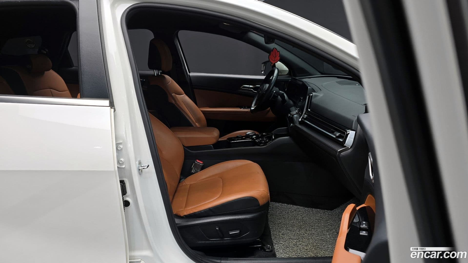 Main__Slider__Photo:Sportage Kia 2022.0-10