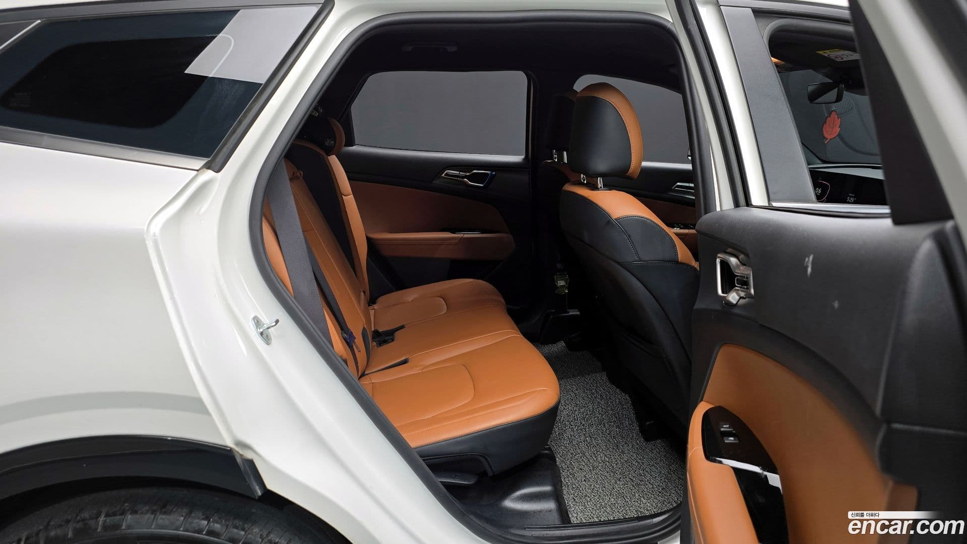 Main__Slider__Photo:Sportage Kia 2022.0-11