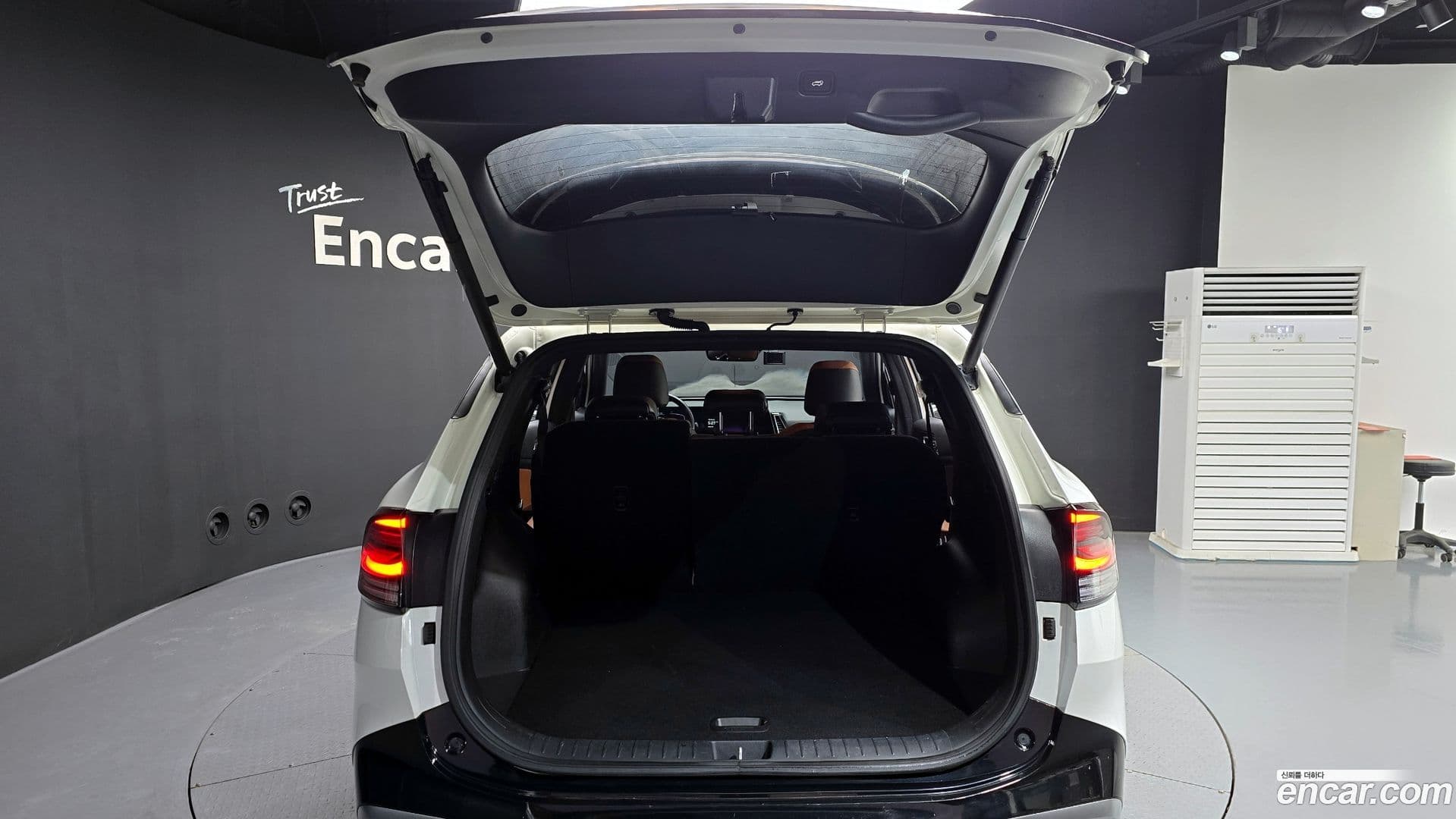 Main__Slider__Photo:Sportage Kia 2022.0-19