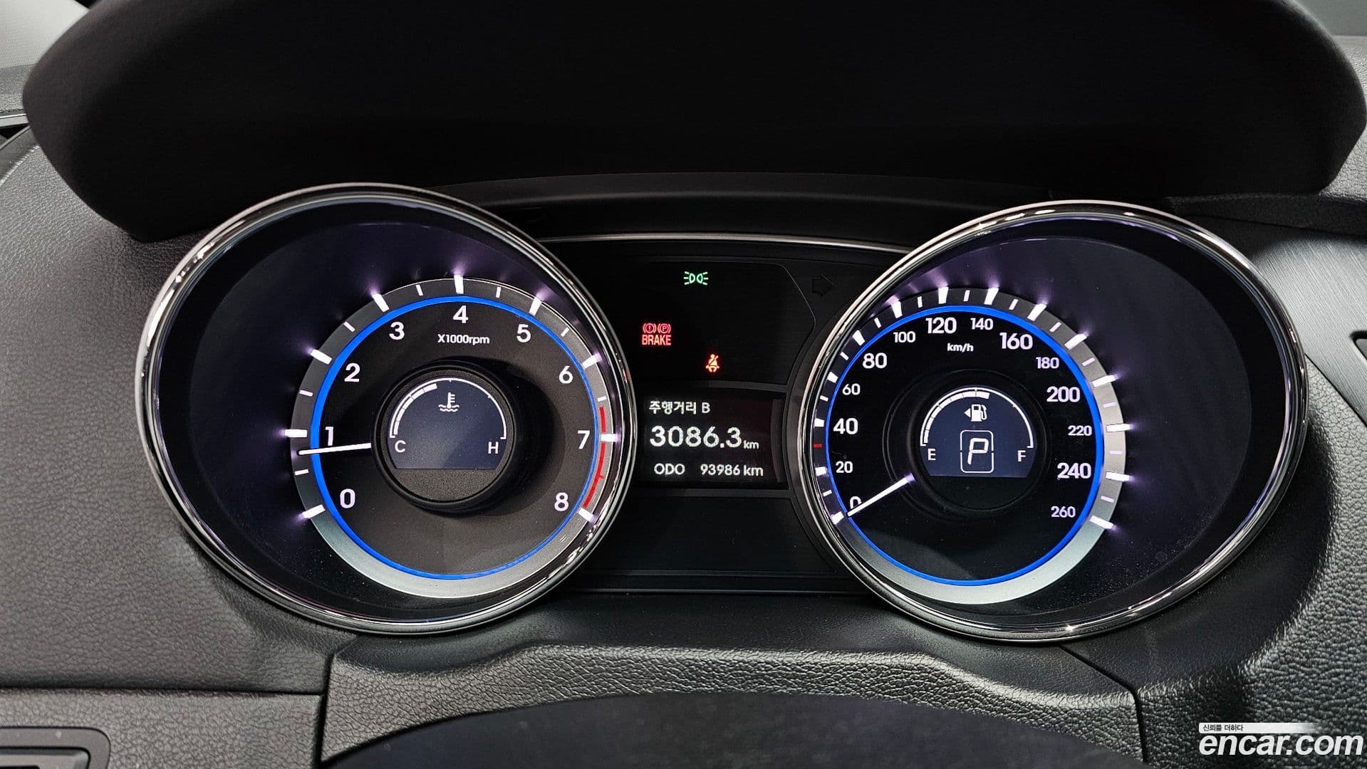 Main__Slider__Photo:Sonata Hyundai 2013.5-7