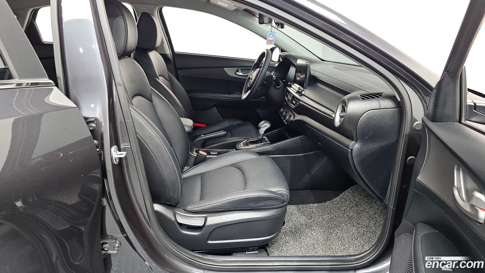 Main__Slider__Photo:K3 Kia 2019.5-10