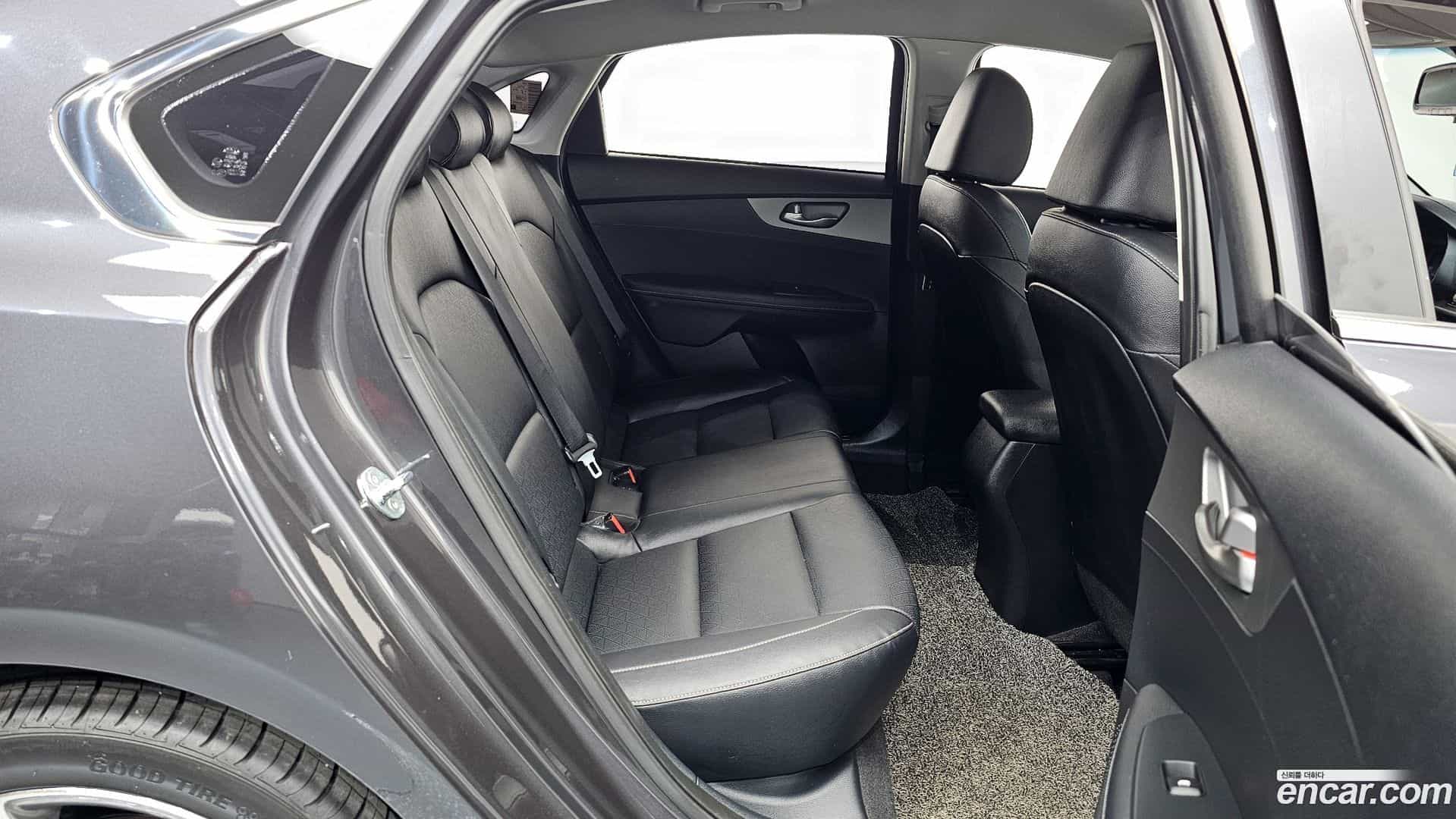 K3 Kia 2019.5-OPTION-016