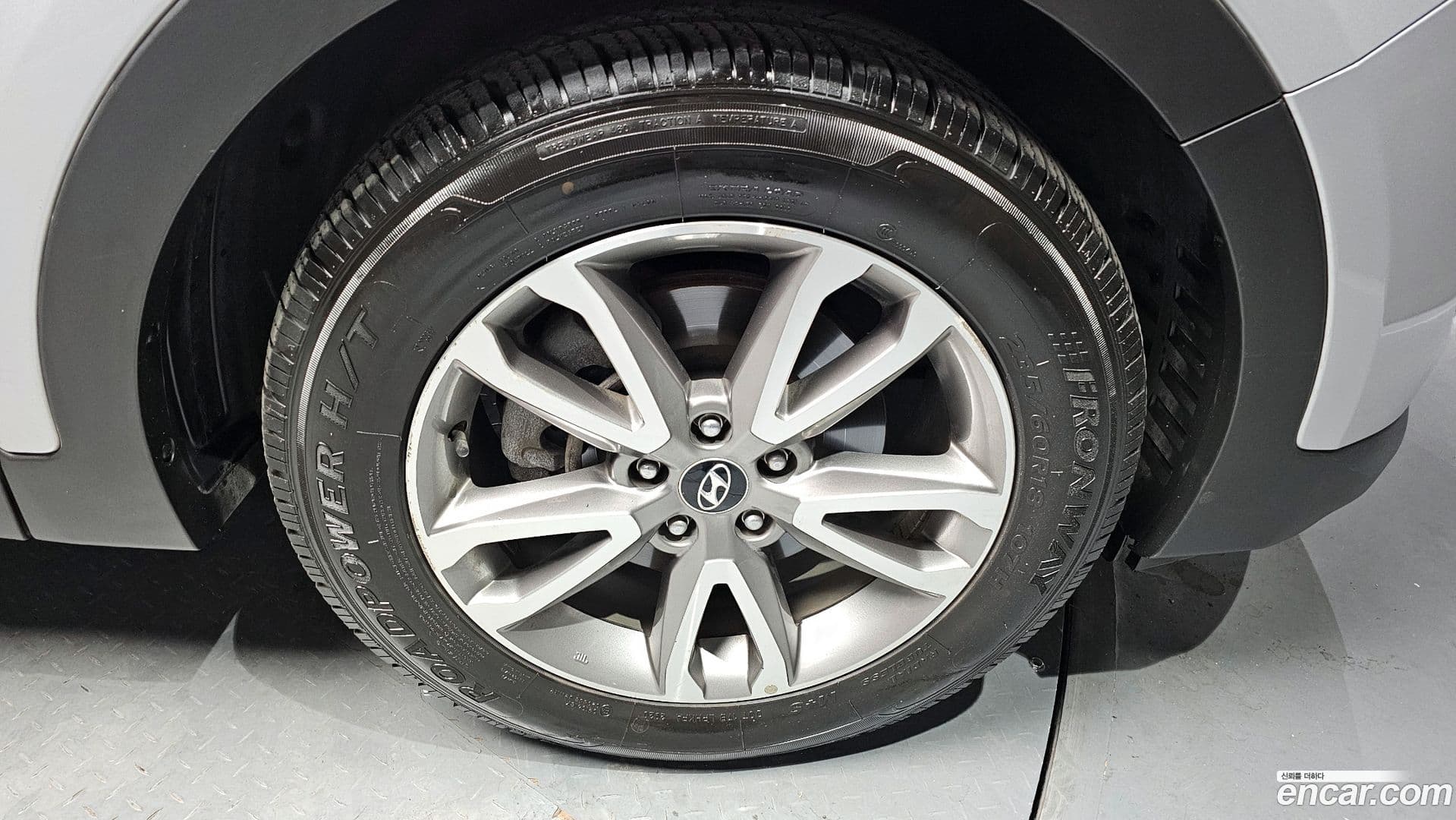 Main__Slider__Photo:Santafe Hyundai 2012.11-4