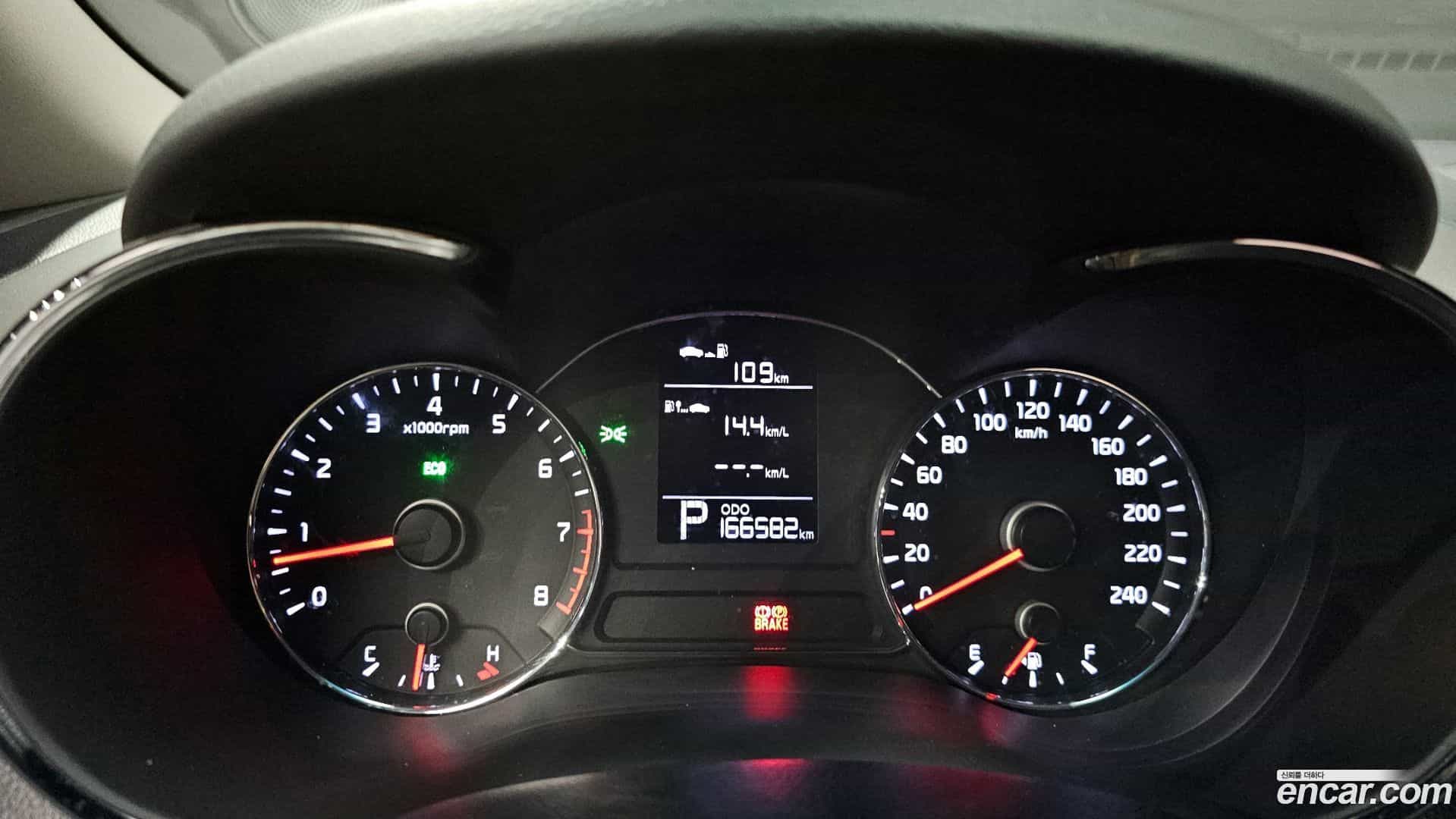 K3 Kia 2014.11-INNER-008