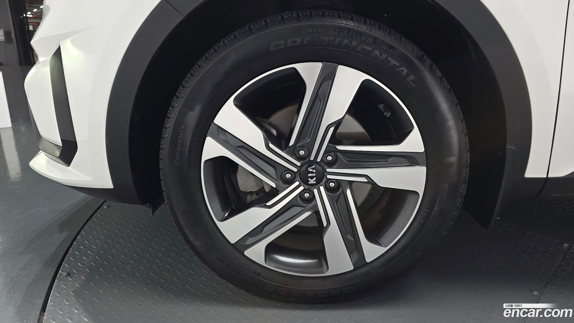 Main__Slider__Photo:Sorento Kia 2020.10-4