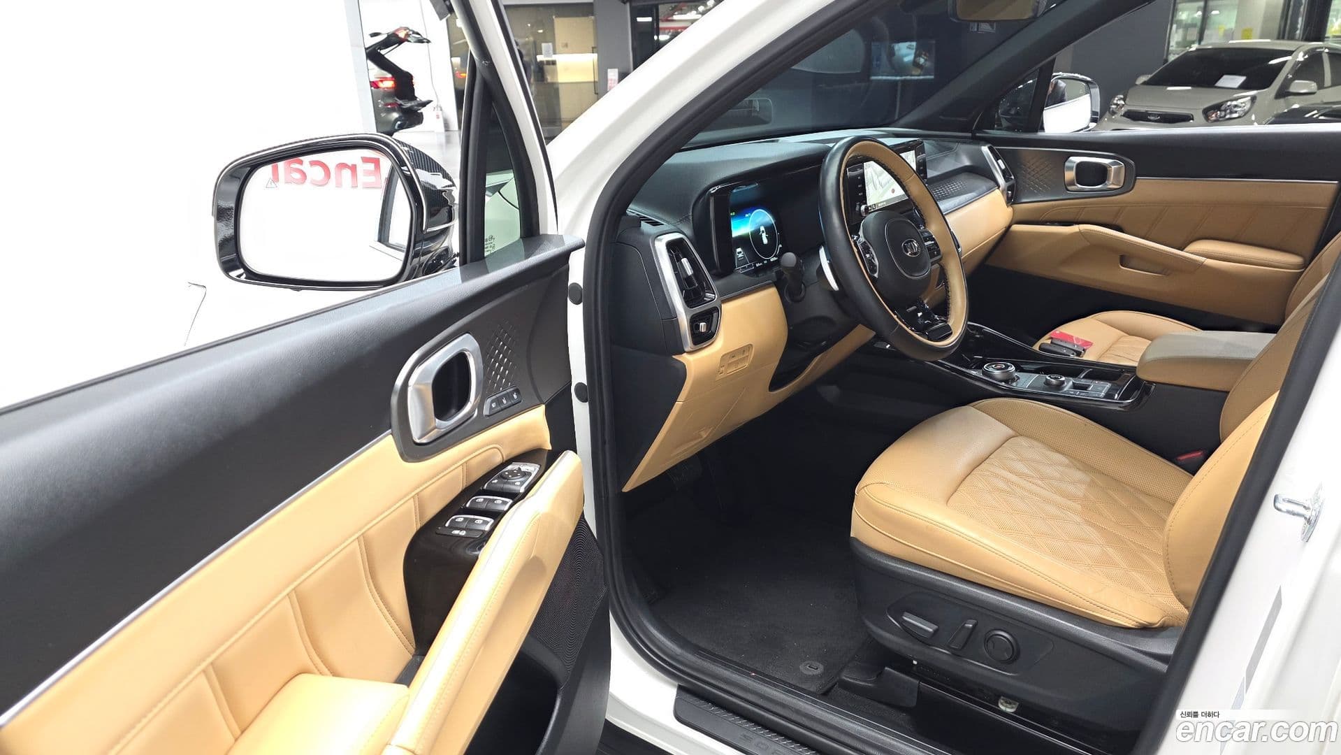 Main__Slider__Photo:Sorento Kia 2020.10-11