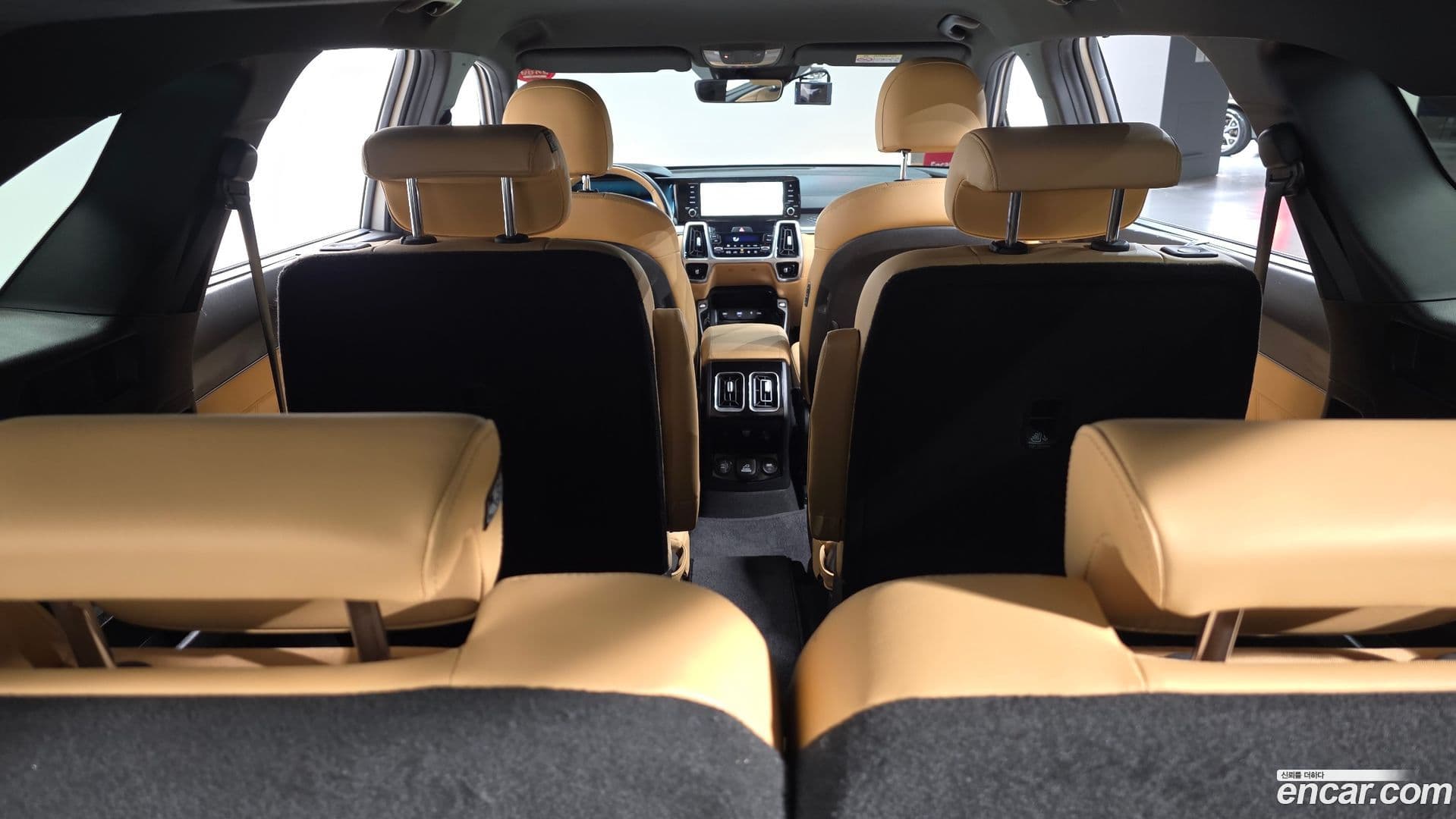 Main__Slider__Photo:Sorento Kia 2020.10-18