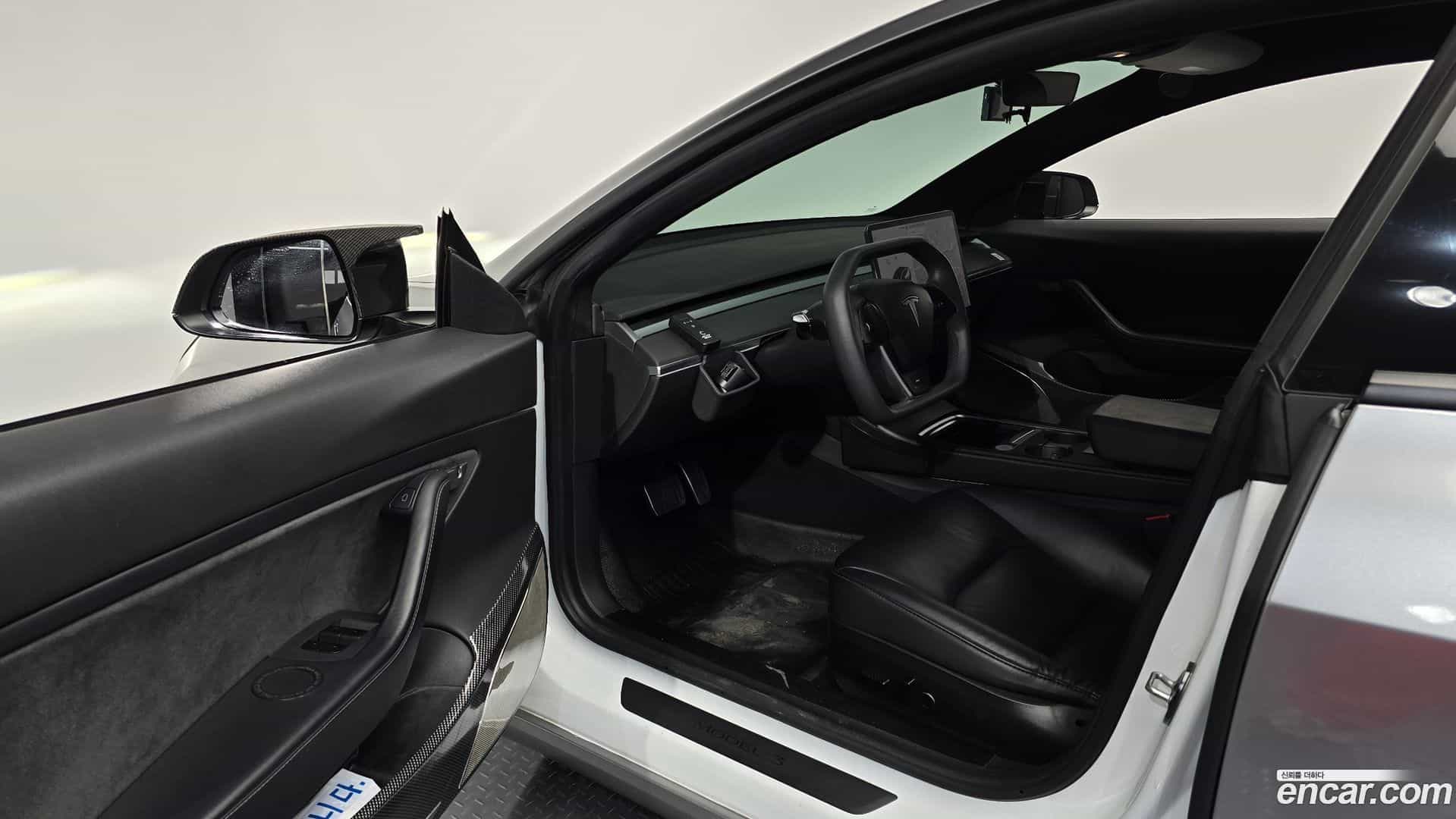 Model 3 Tesla 2021.2-INNER-010