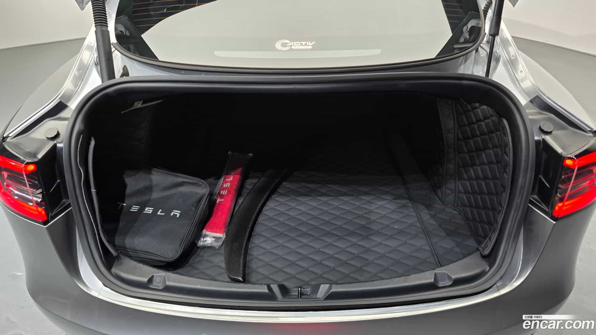 Model 3 Tesla 2021.2-OPTION-024