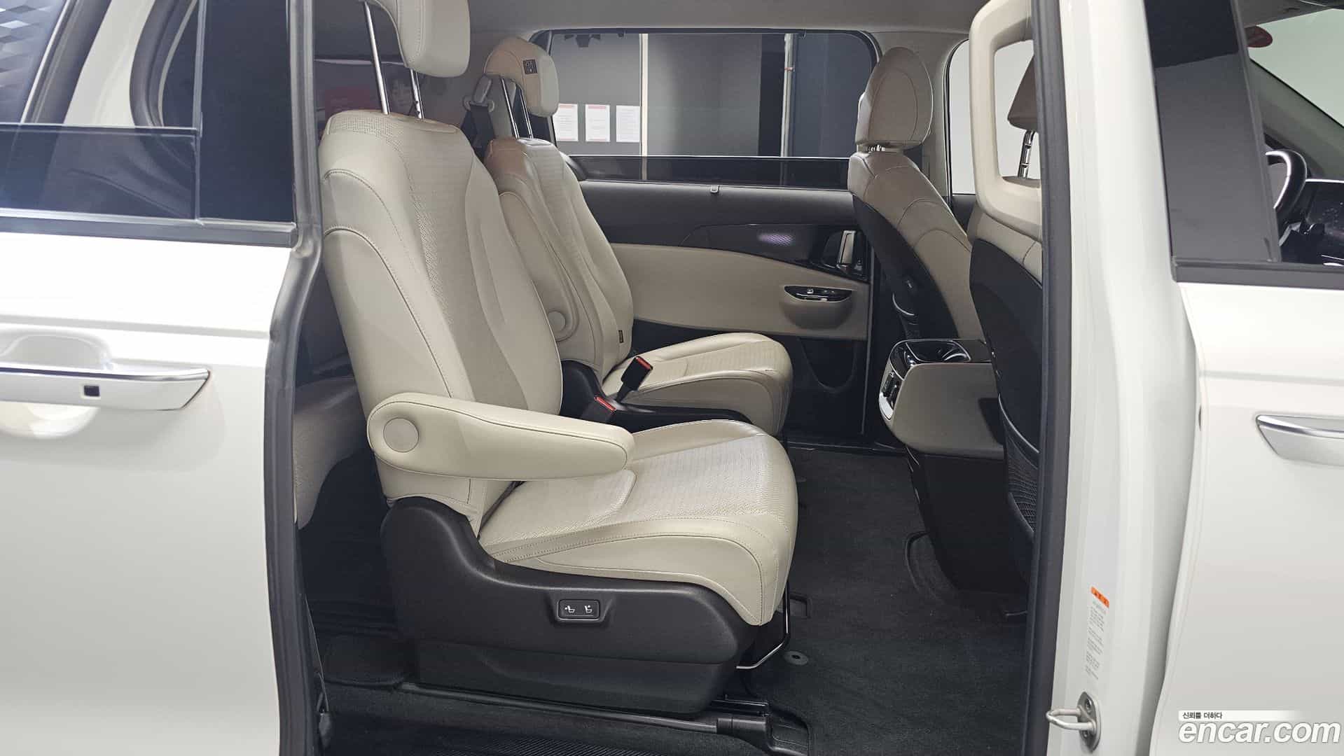 Canival Kia 2020.10-OPTION-016