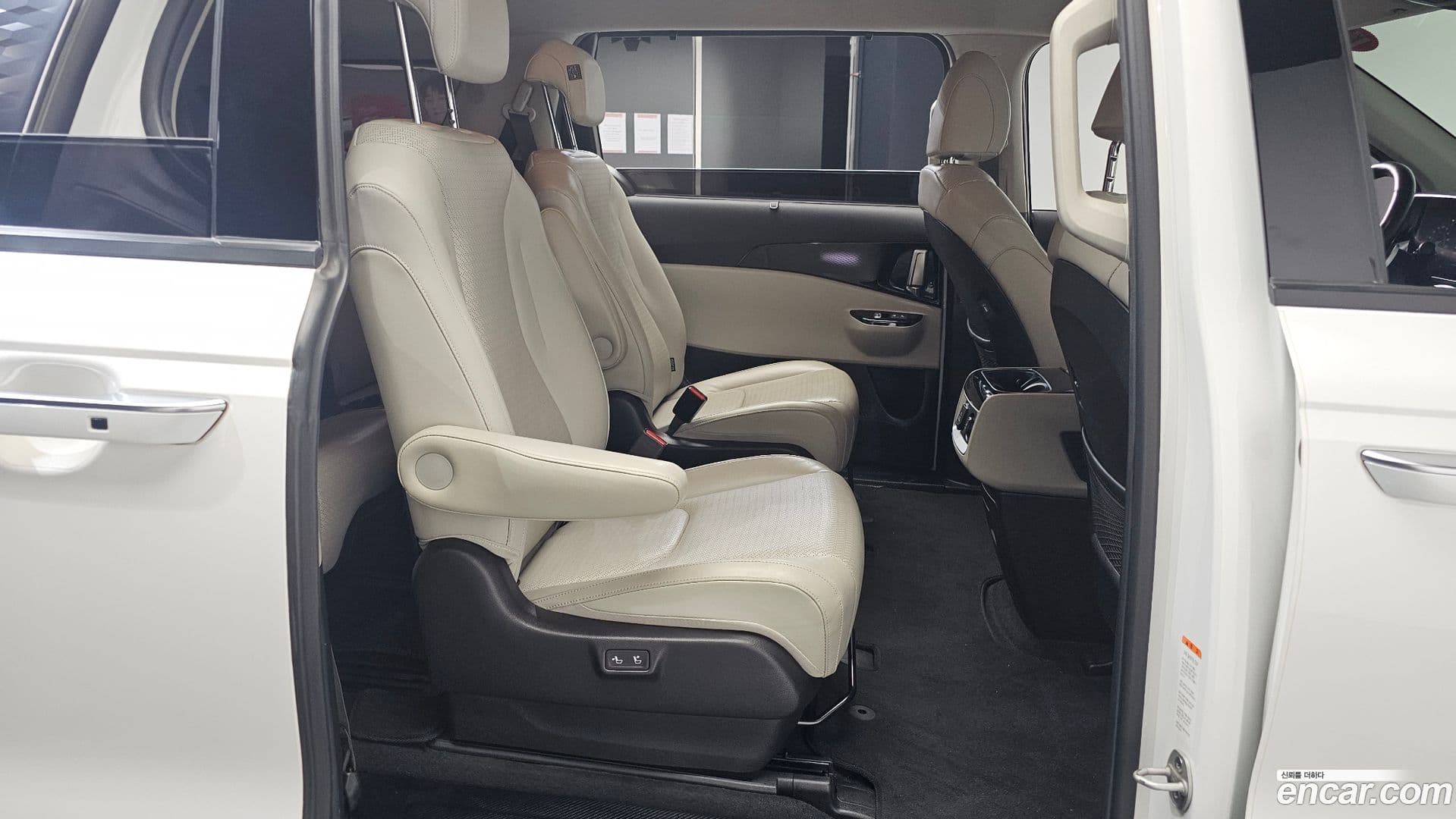 Main__Slider__Photo:Canival Kia 2020.10-11