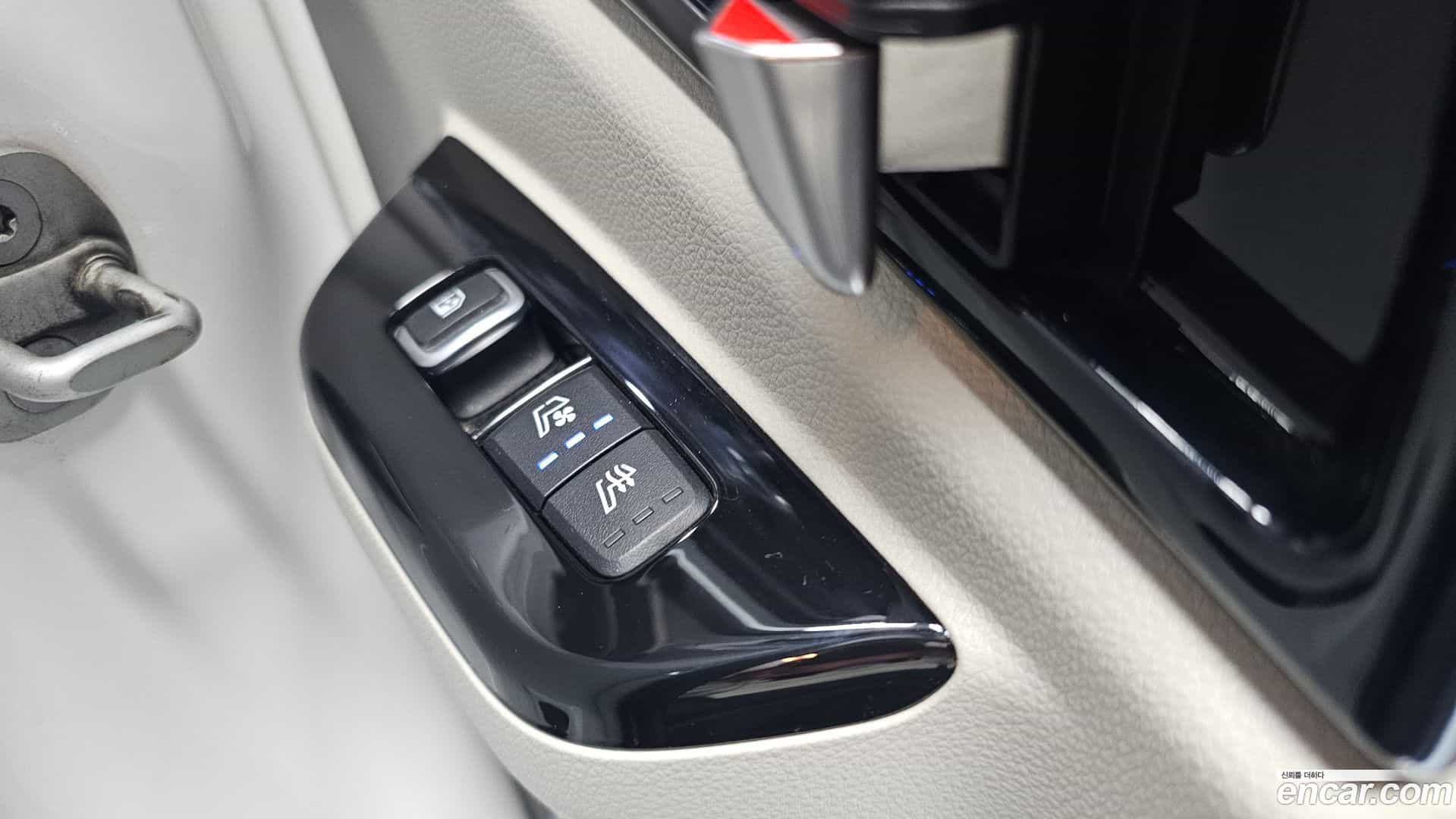 Canival Kia 2020.10-OPTION-022