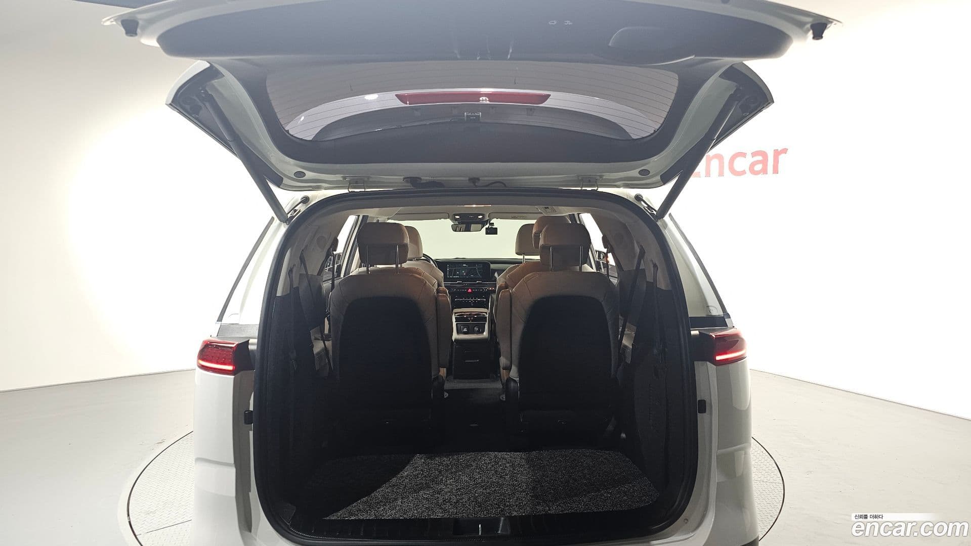 Main__Slider__Photo:Canival Kia 2020.10-19