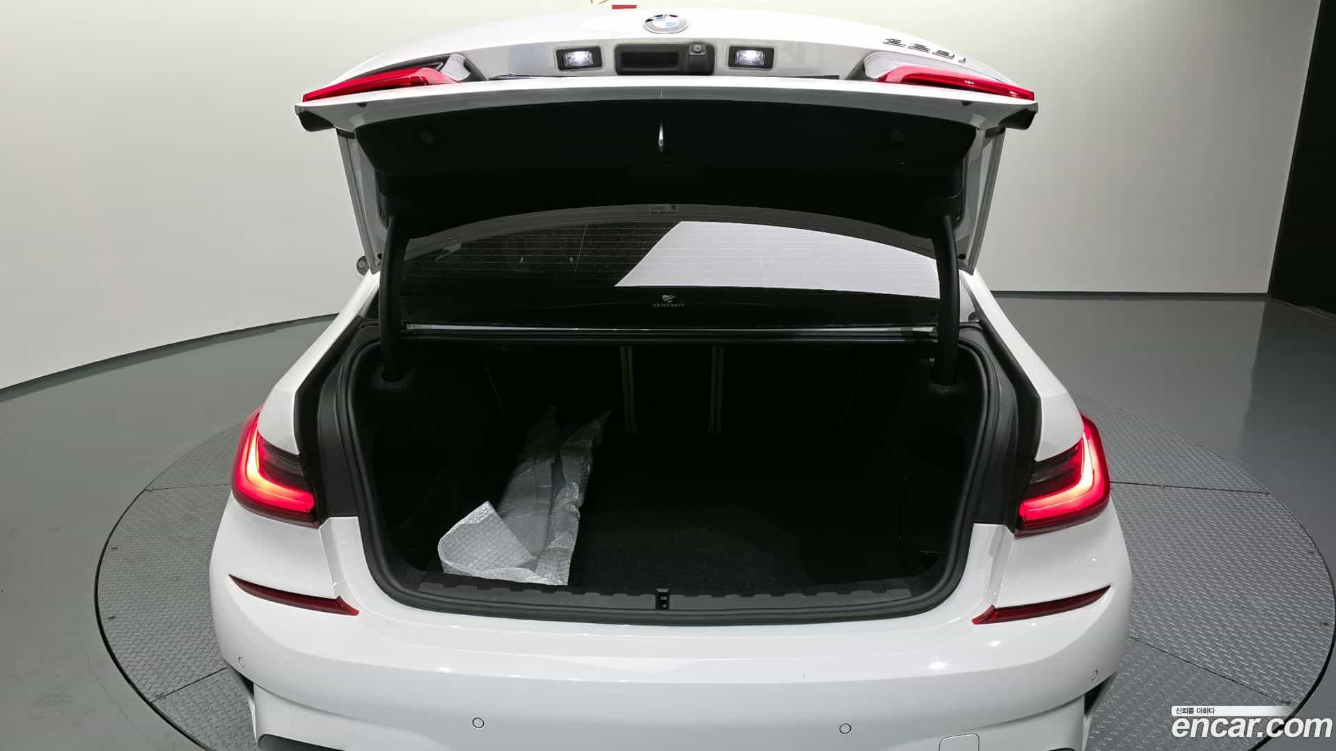 3-Series BMW 2021.9-OPTION-024