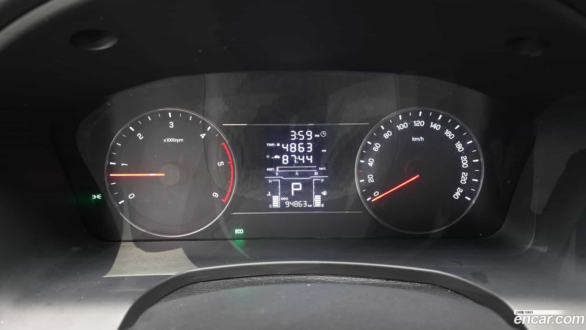 Rexton KG_Mobility_Ssangyong 2019.1-INNER-008