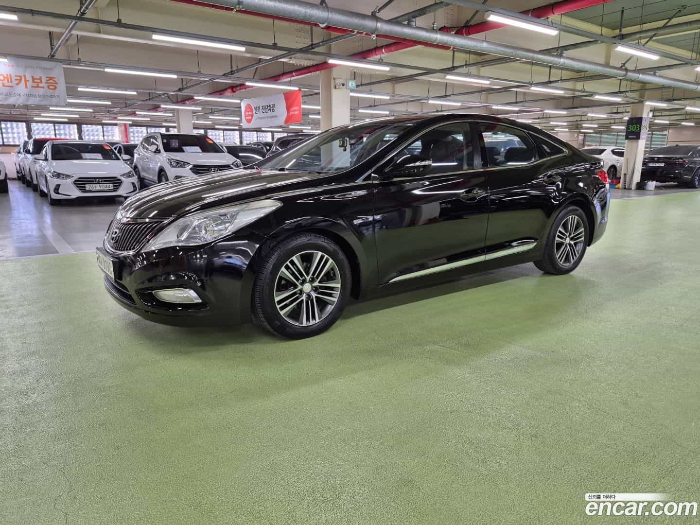 Grandeur Hyundai 2013.0-OUTER-001