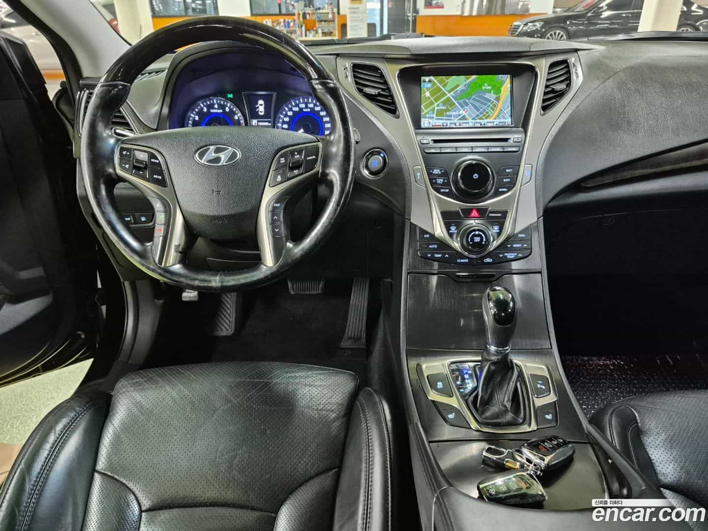 Grandeur Hyundai 2013.0-OPTION-017