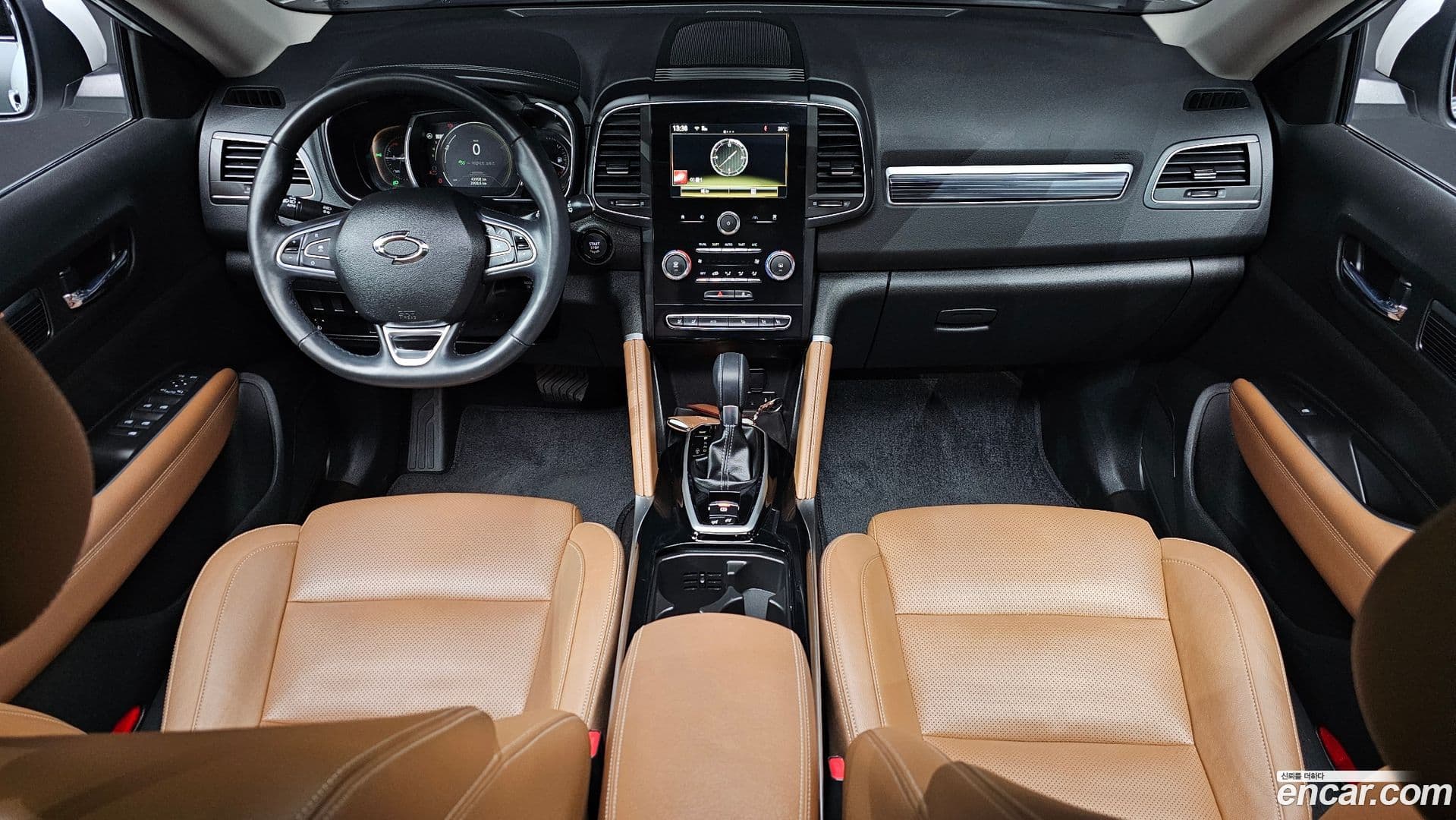 Main__Slider__Photo:QM6 Renault Korea 2022.5-6