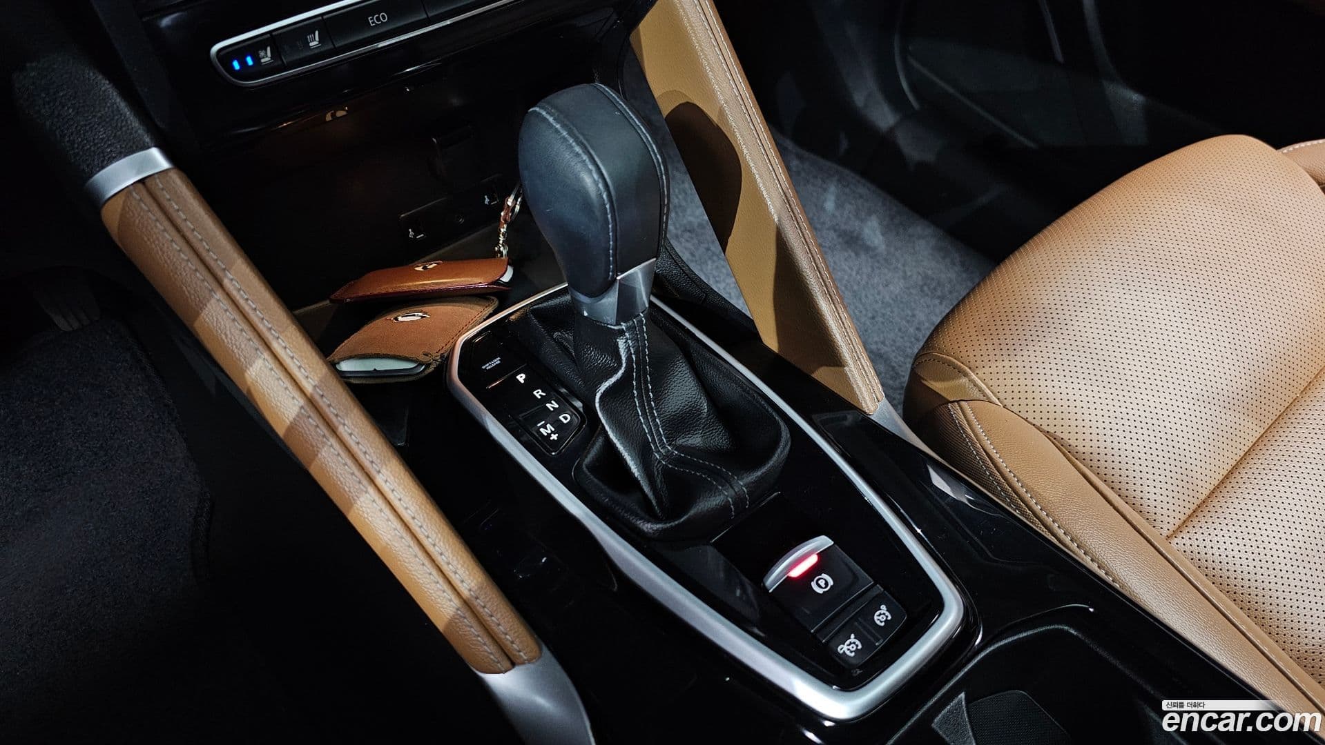 Main__Slider__Photo:QM6 Renault Korea 2022.5-8