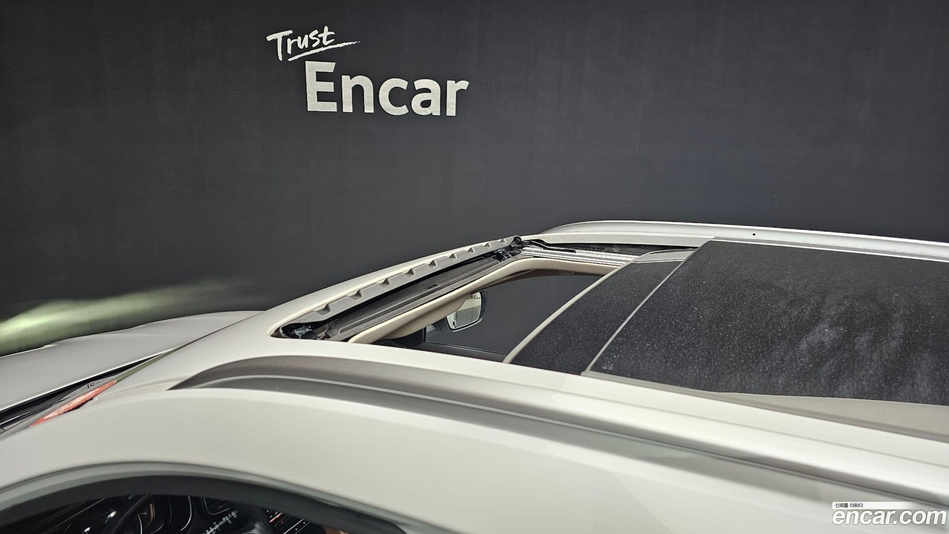 Main__Slider__Photo:QM6 Renault Korea 2022.5-17