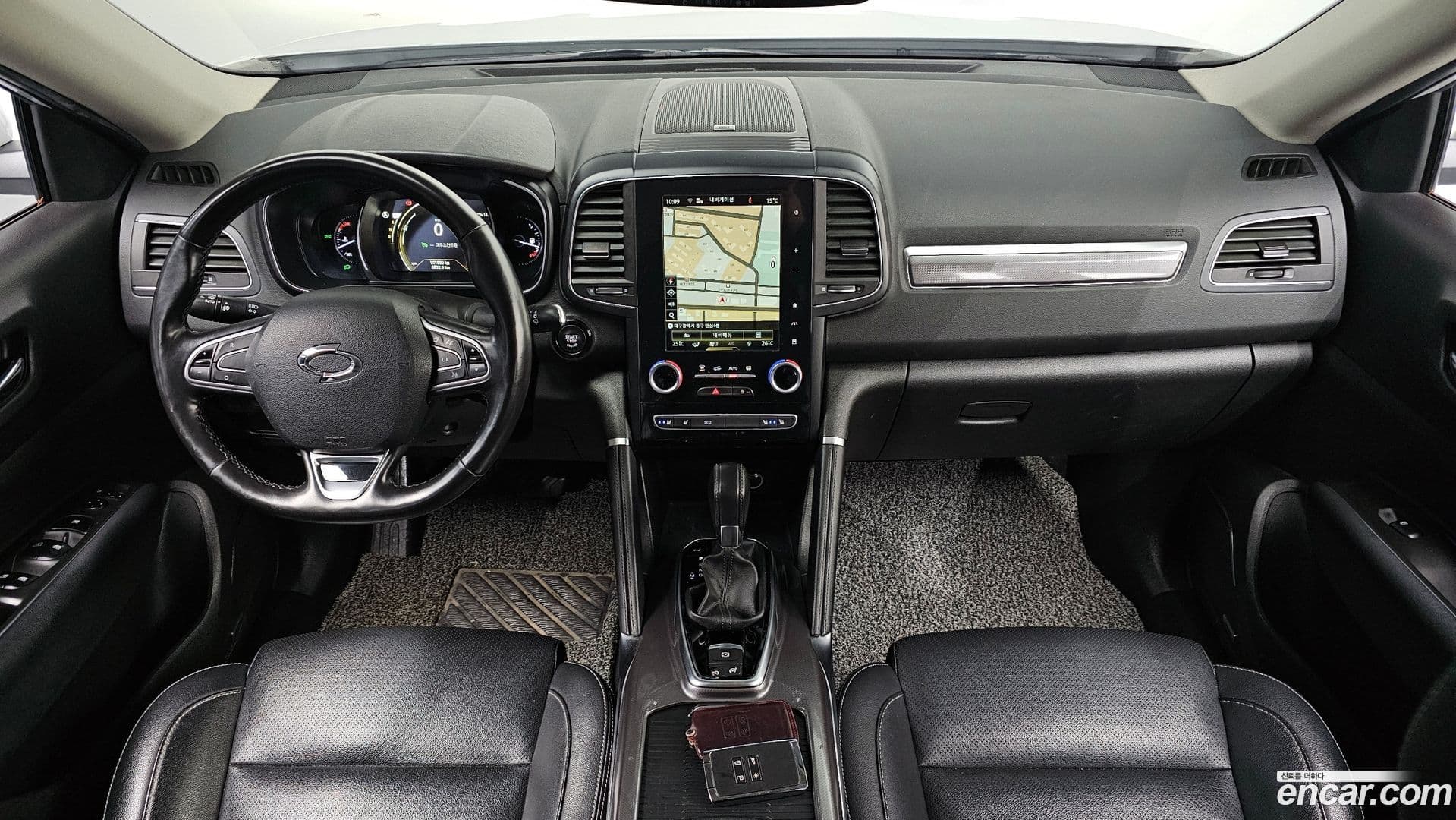 Main__Slider__Photo:QM6 Renault Korea 2018.3-6