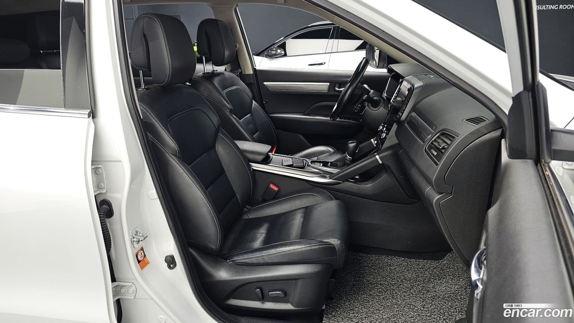 Main__Slider__Photo:QM6 Renault Korea 2018.3-9