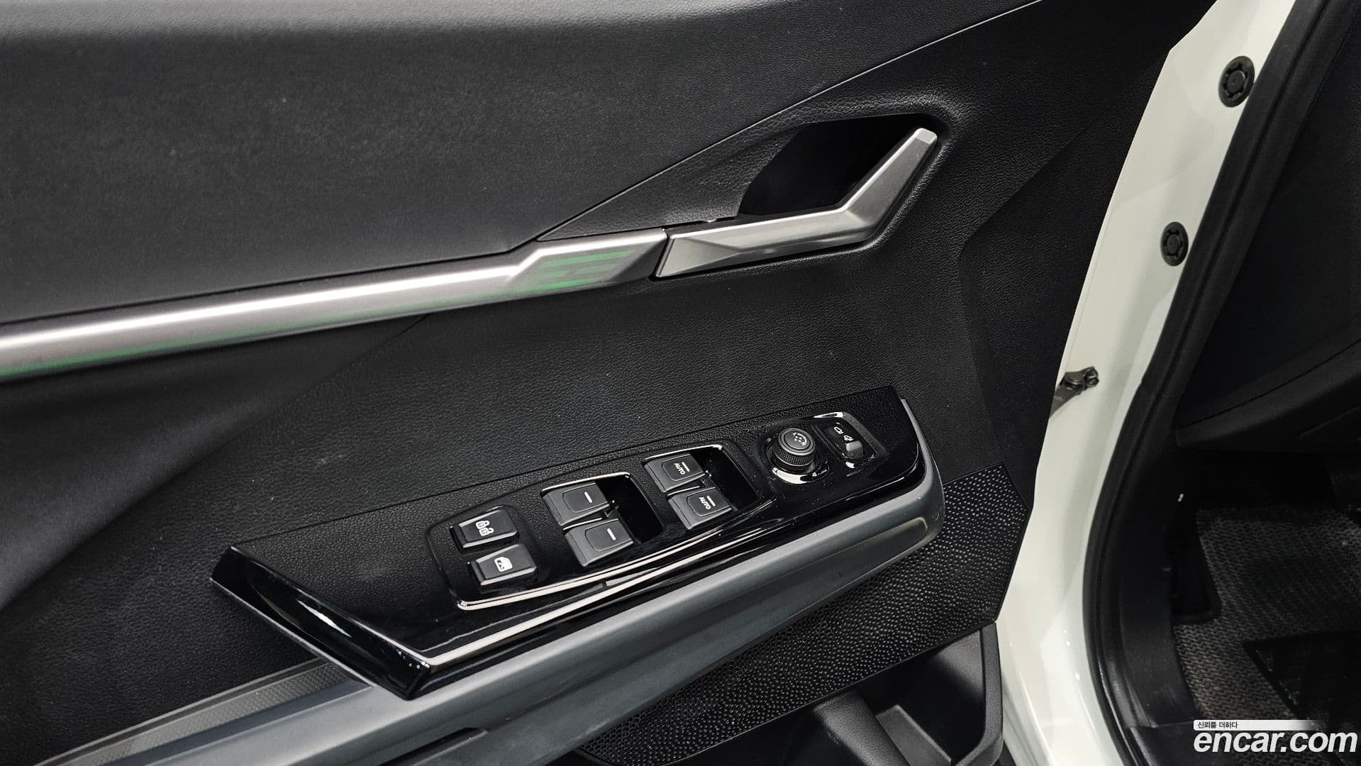 Main__Slider__Photo:Torres KG Mobility 2023.3-15