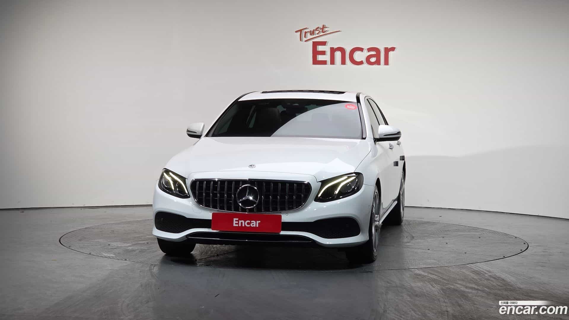 E-Class Mercedes-Benz 2017.7-OUTER-003