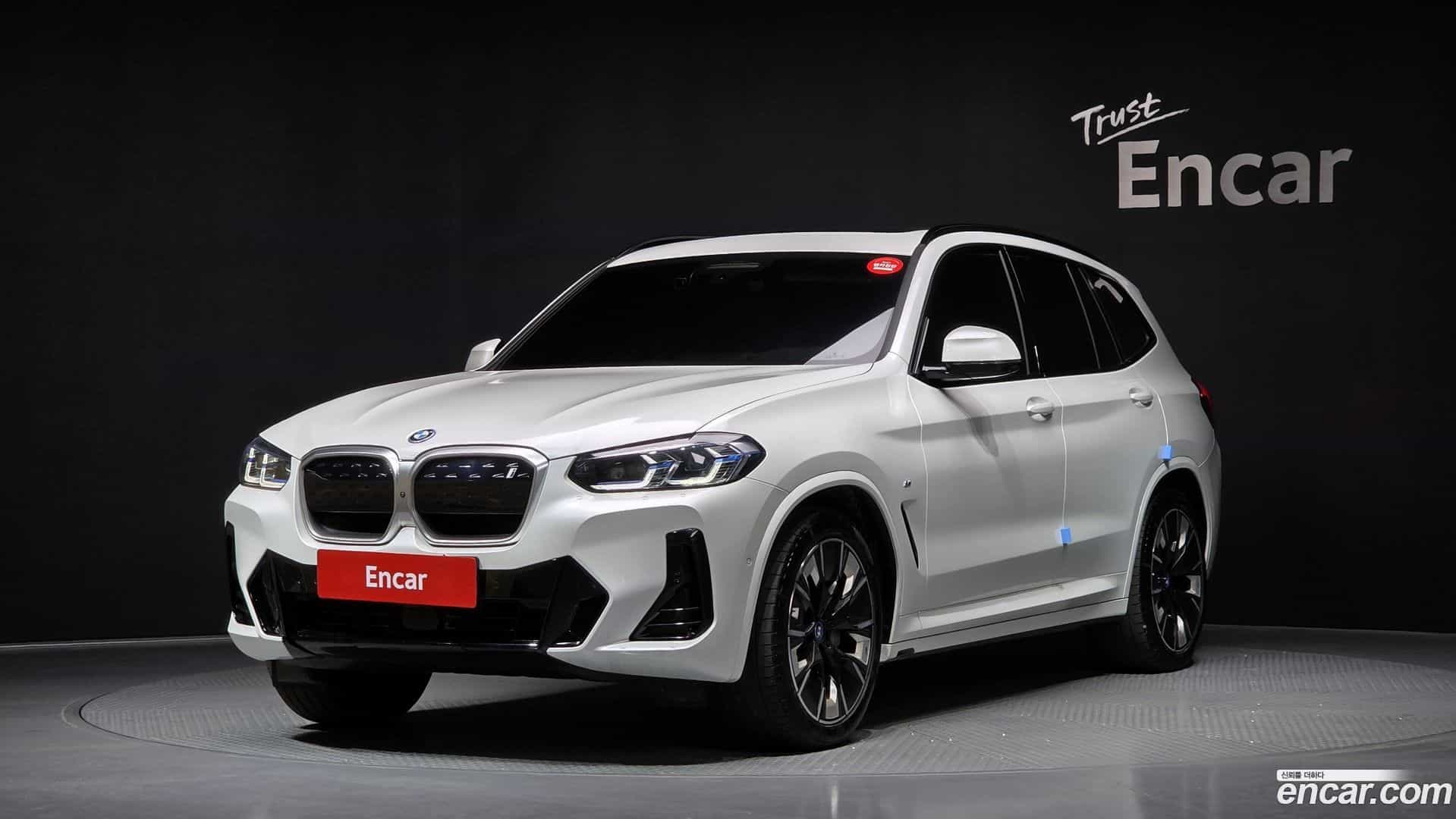 iX3 BMW 2025.2-OUTER-001