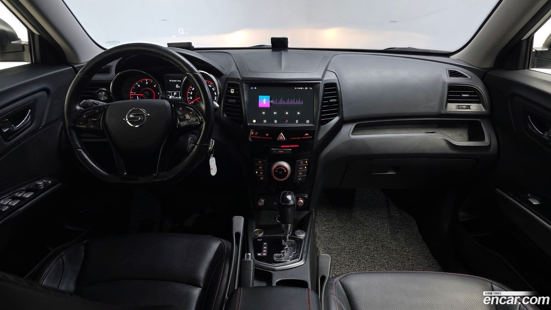 Main__Slider__Photo:TIBOLI KG Mobility 2018.2-6