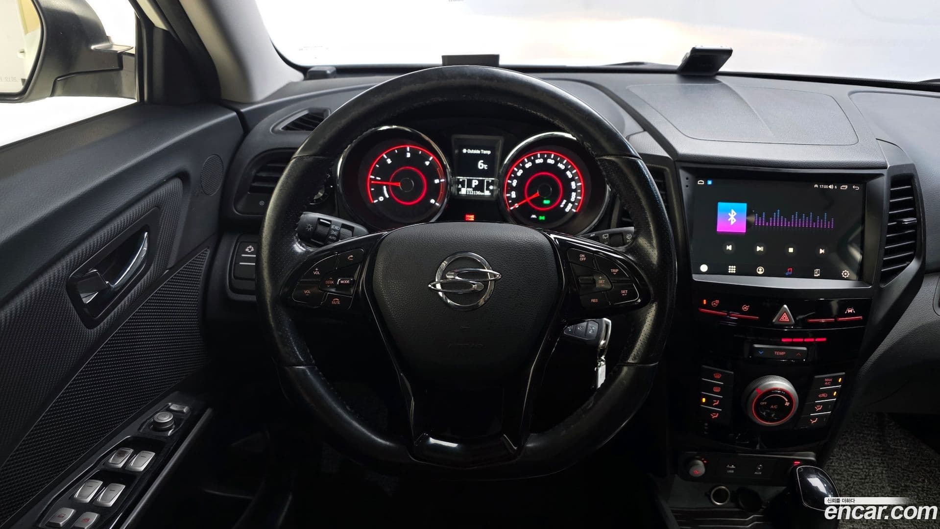 Main__Slider__Photo:TIBOLI KG Mobility 2018.2-12