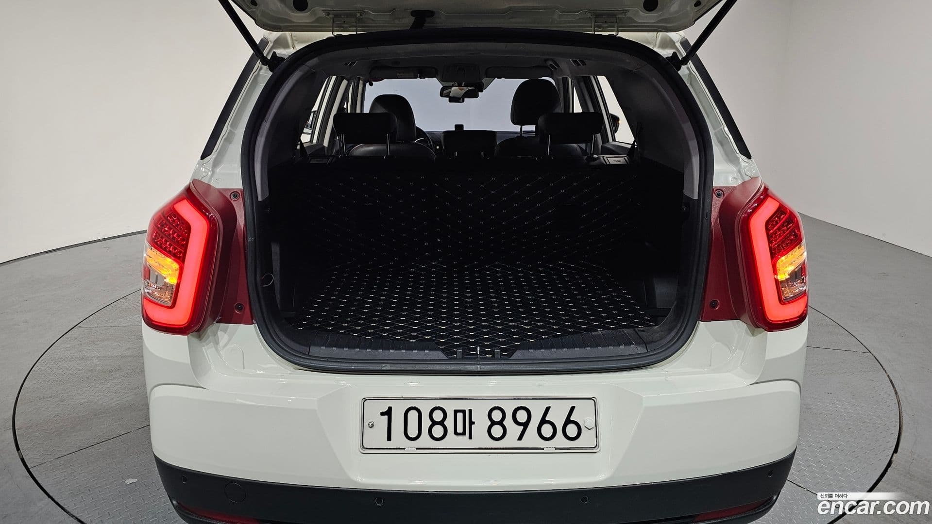 Main__Slider__Photo:TIBOLI KG Mobility 2018.2-19