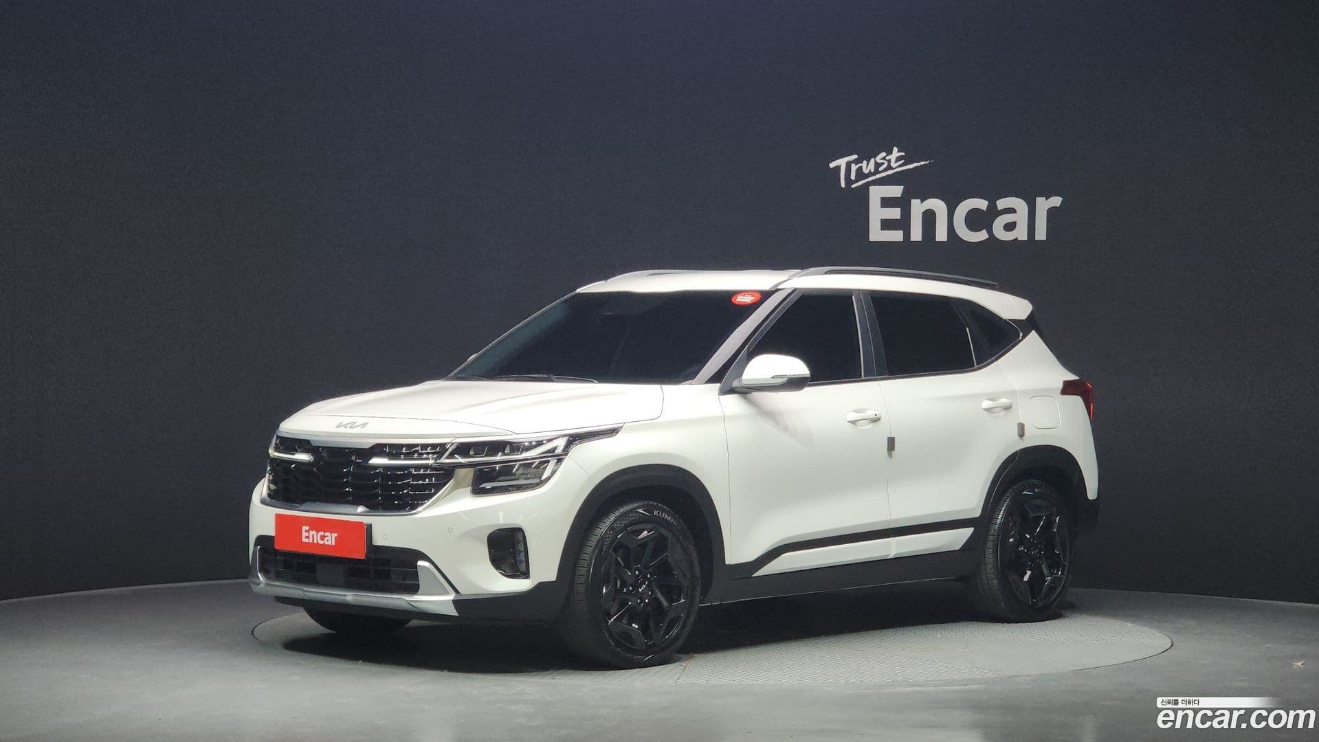 Main__Slider__Photo:Seltos Kia 2023.8-0