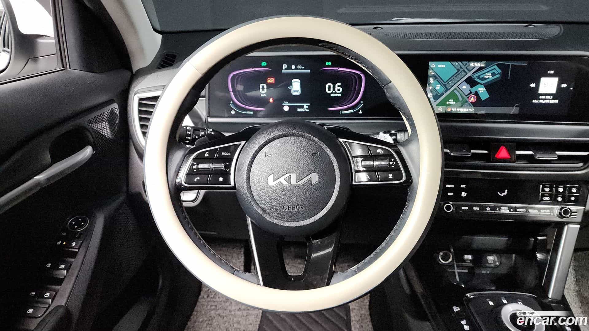 Seltos Kia 2023.8-OPTION-017